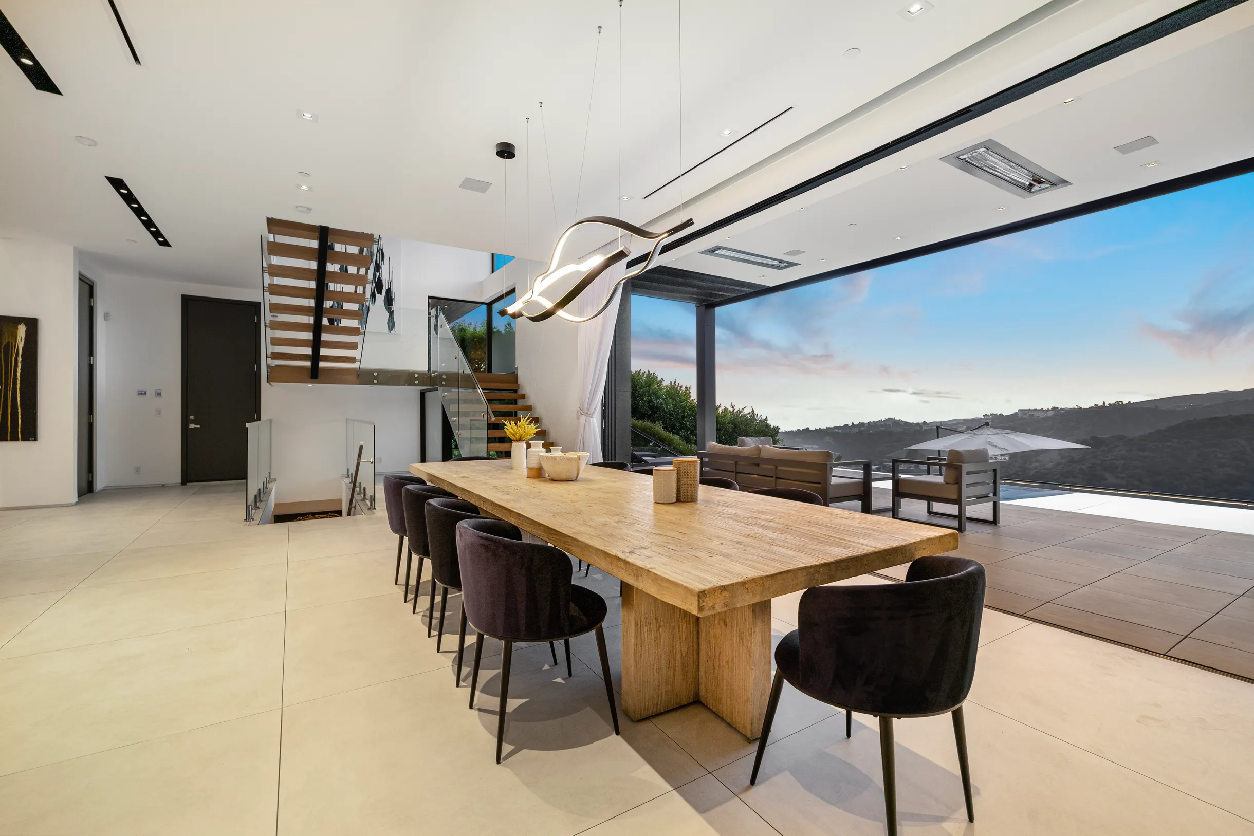 Wander Los Angeles Flora #32