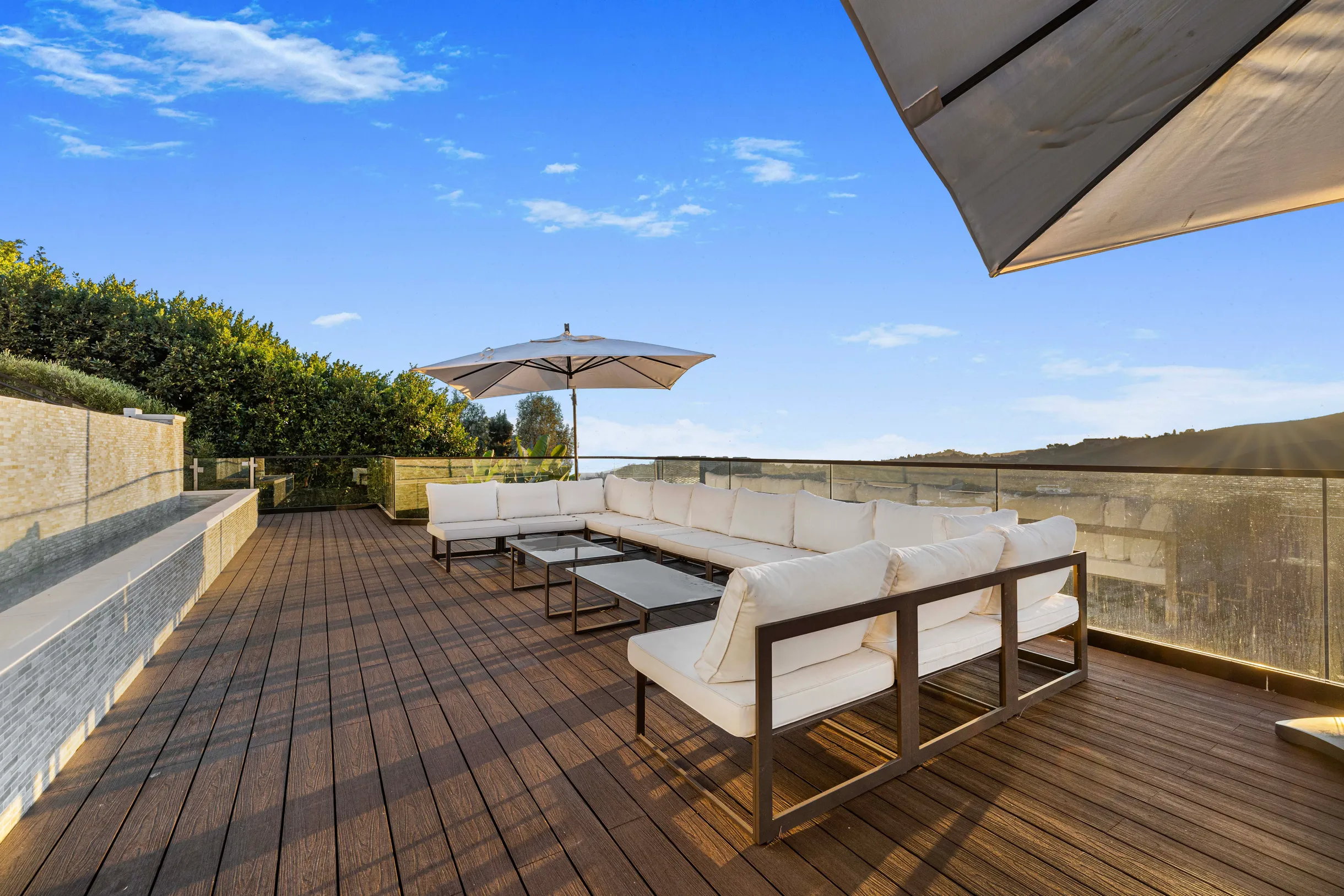 Wander Los Angeles Flora #33