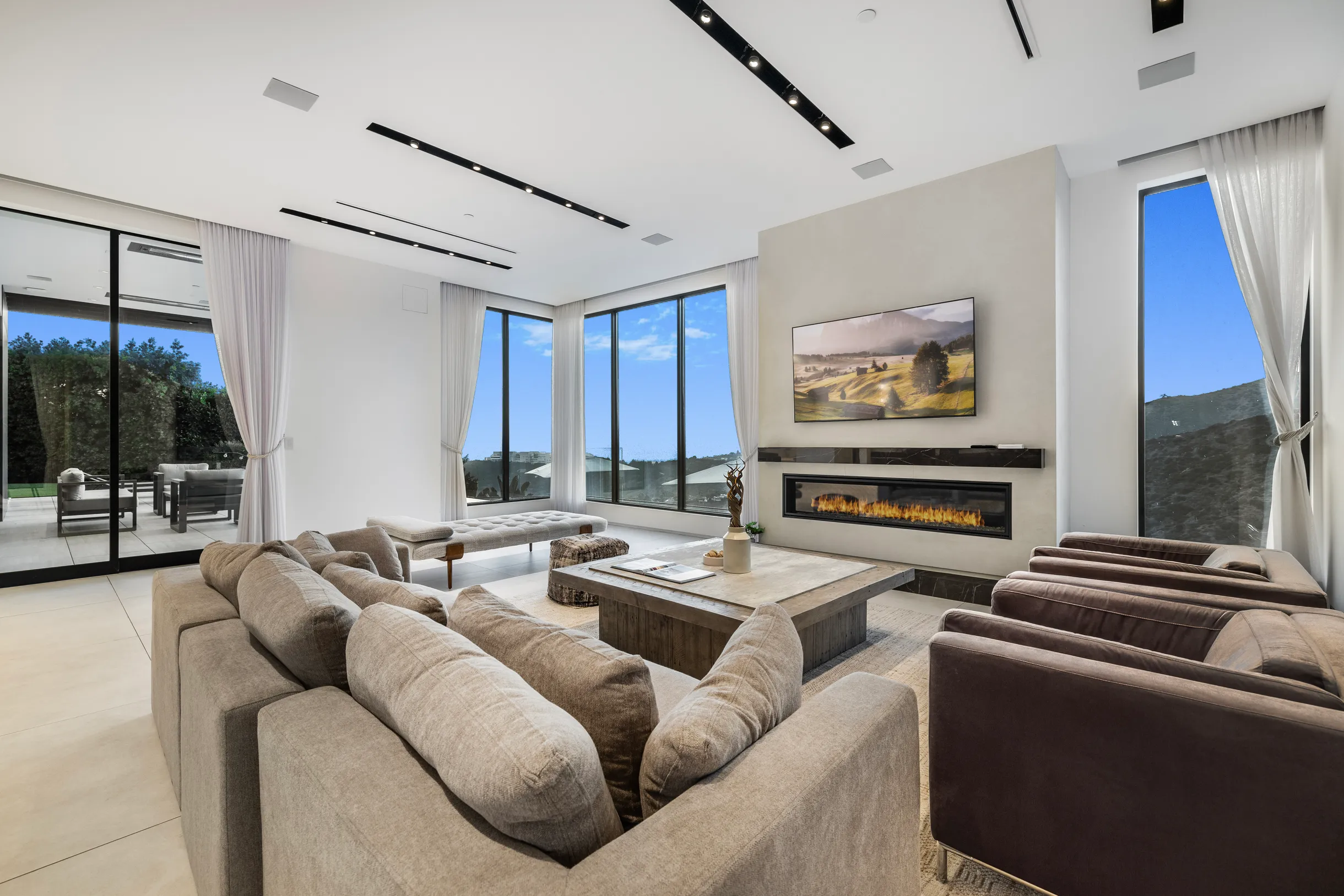 Wander Los Angeles Flora #10