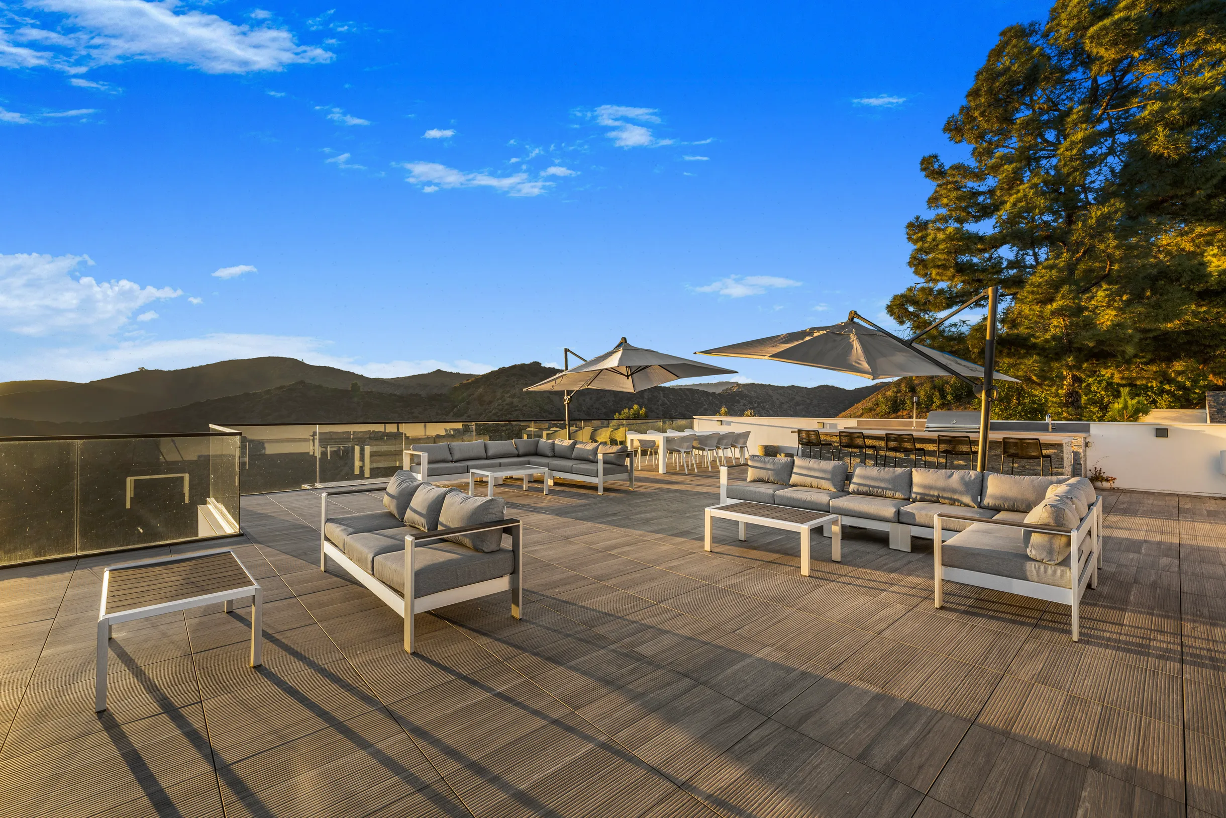 Wander Los Angeles Flora #54