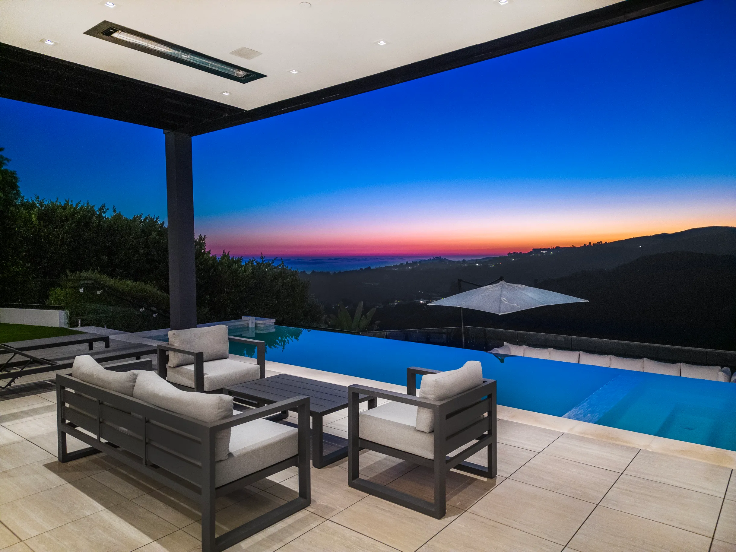 Wander Los Angeles Flora #29