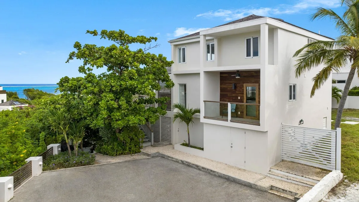 Wander Caicos Islands #28