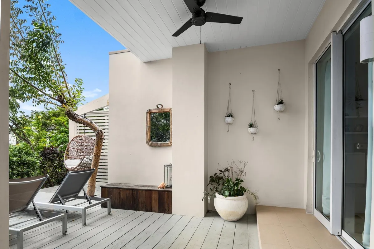 Wander Caicos Islands #31