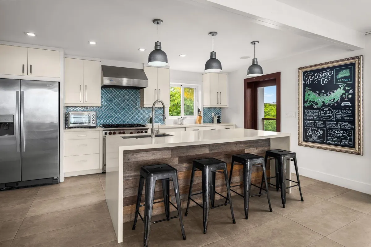 Wander Caicos Islands #6