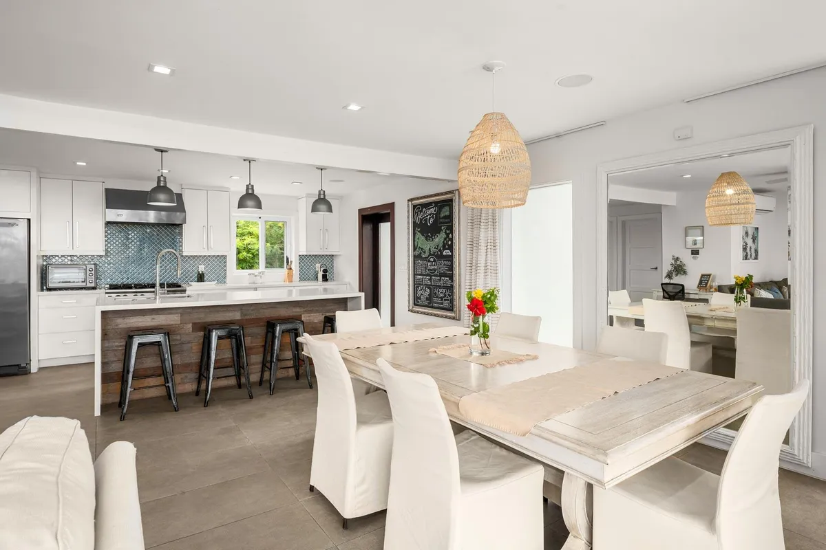 Wander Caicos Islands #23