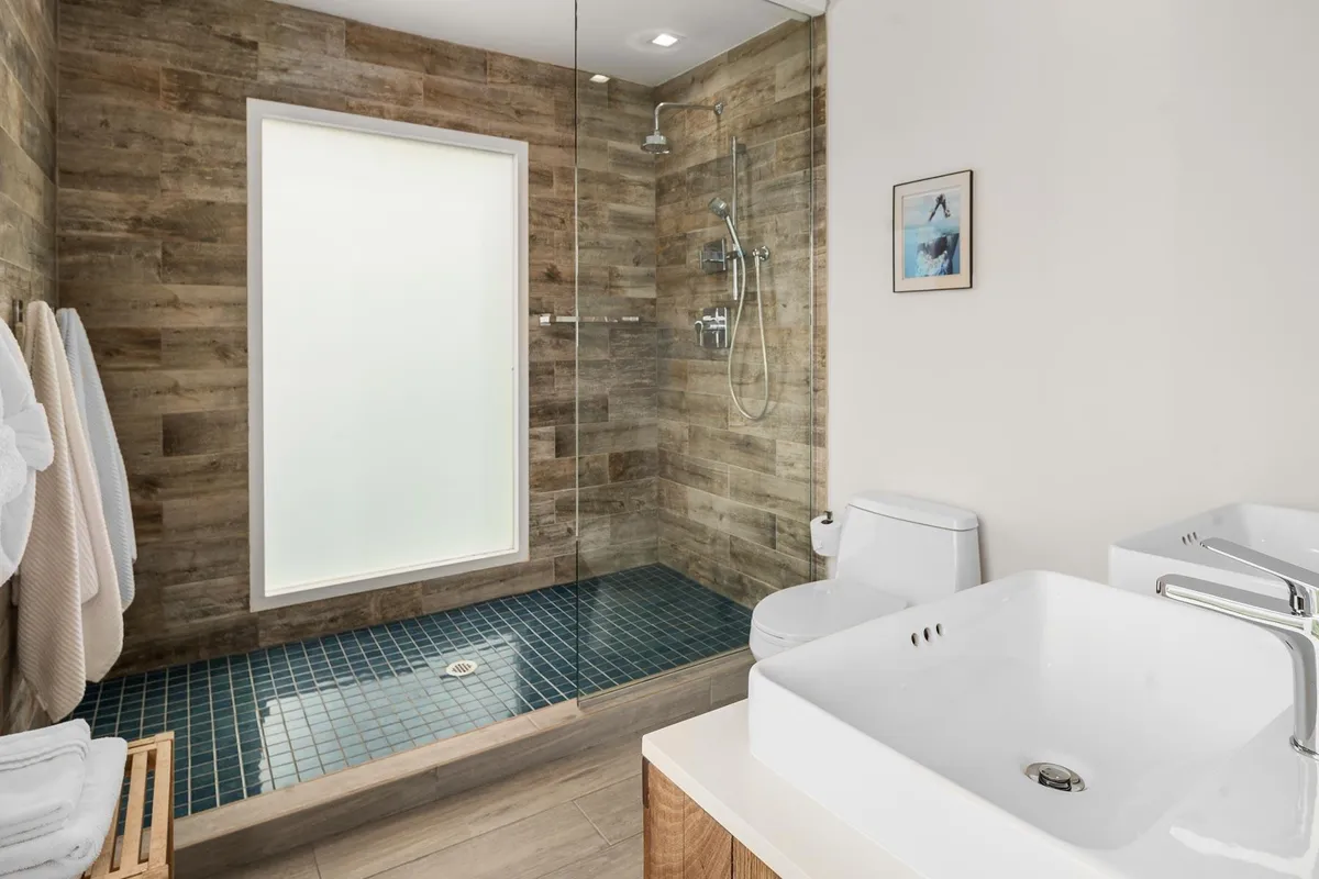 Wander Caicos Islands #16