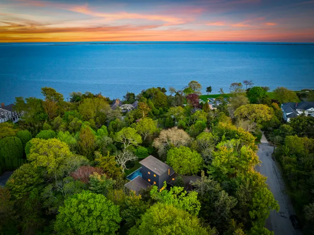 Wander Bellport Park