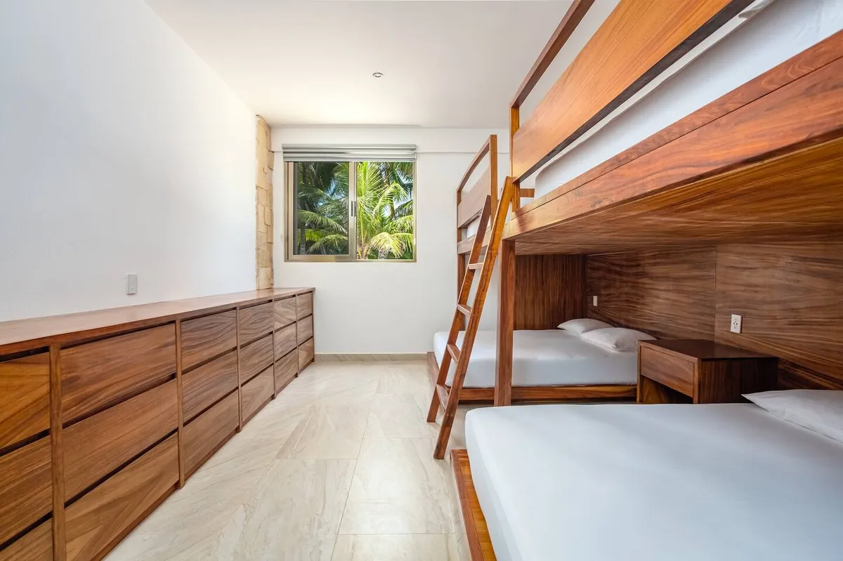 Bunk Bedroom 2 image