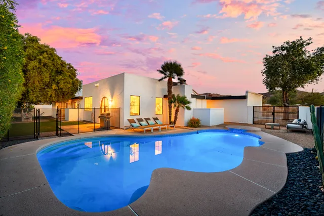 image for Wander Phoenix Vista