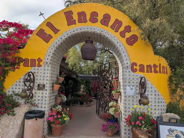 El Encanto