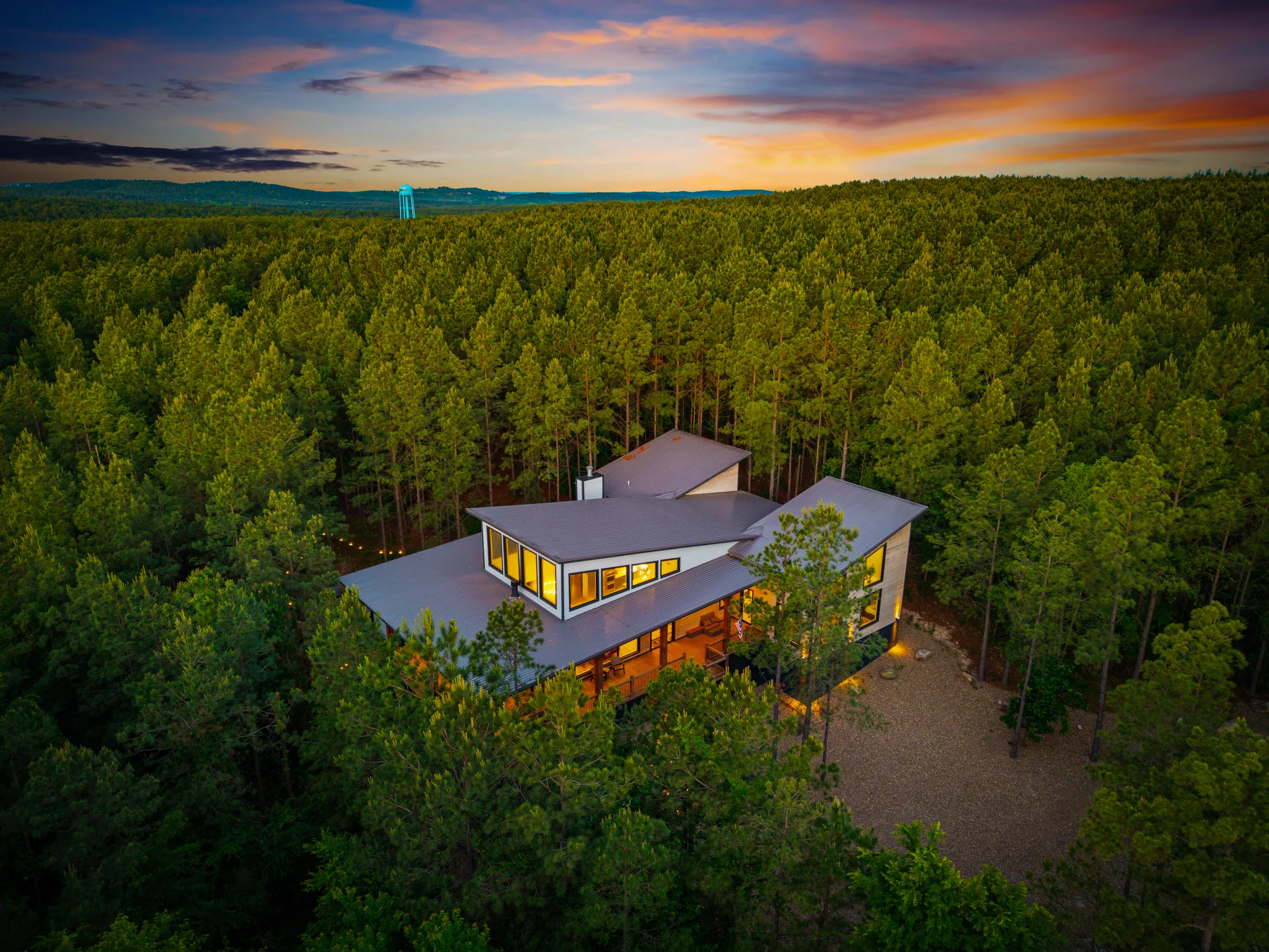 Wander Broken Bow Glow #112