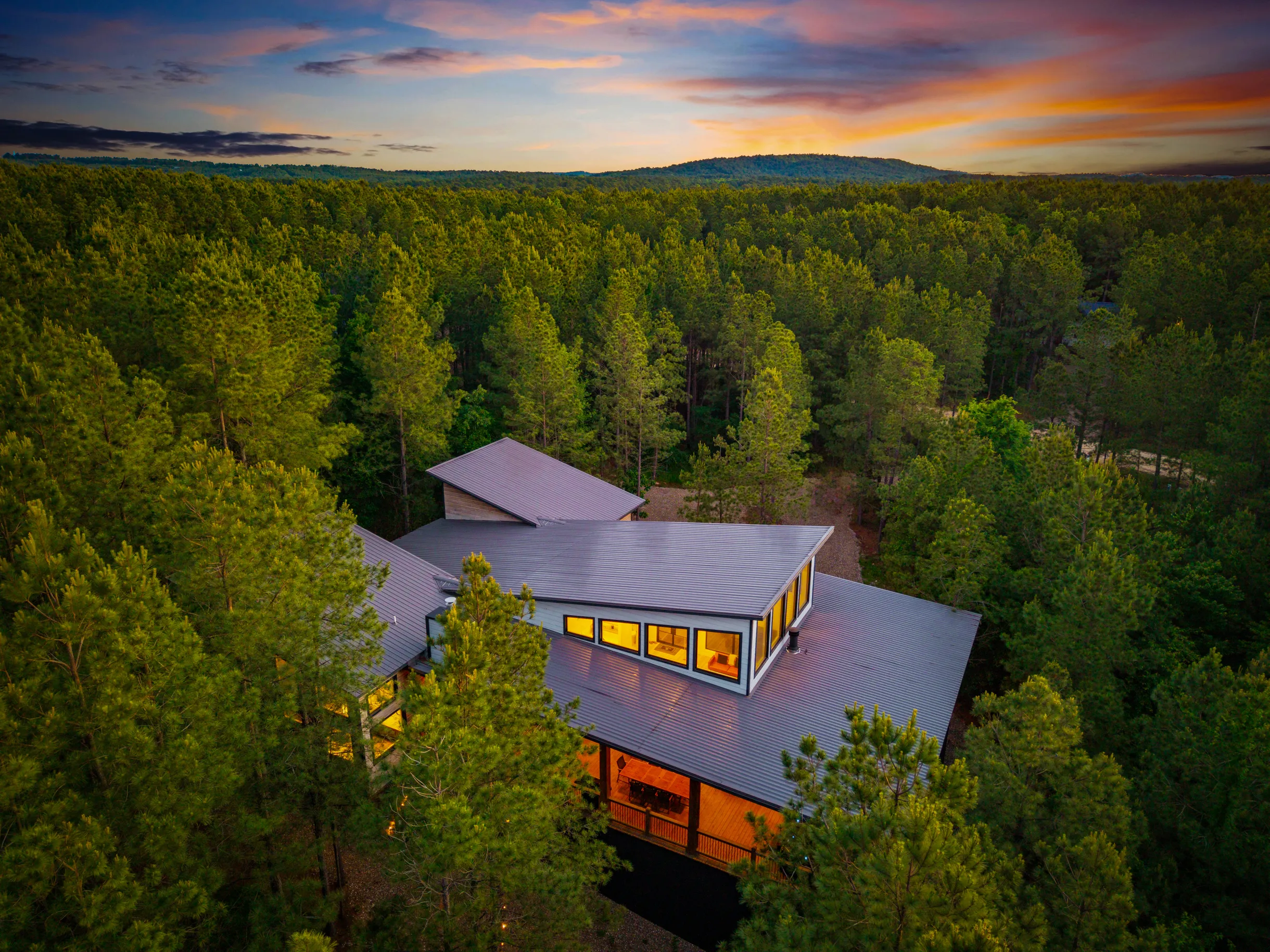 Wander Broken Bow Glow #95