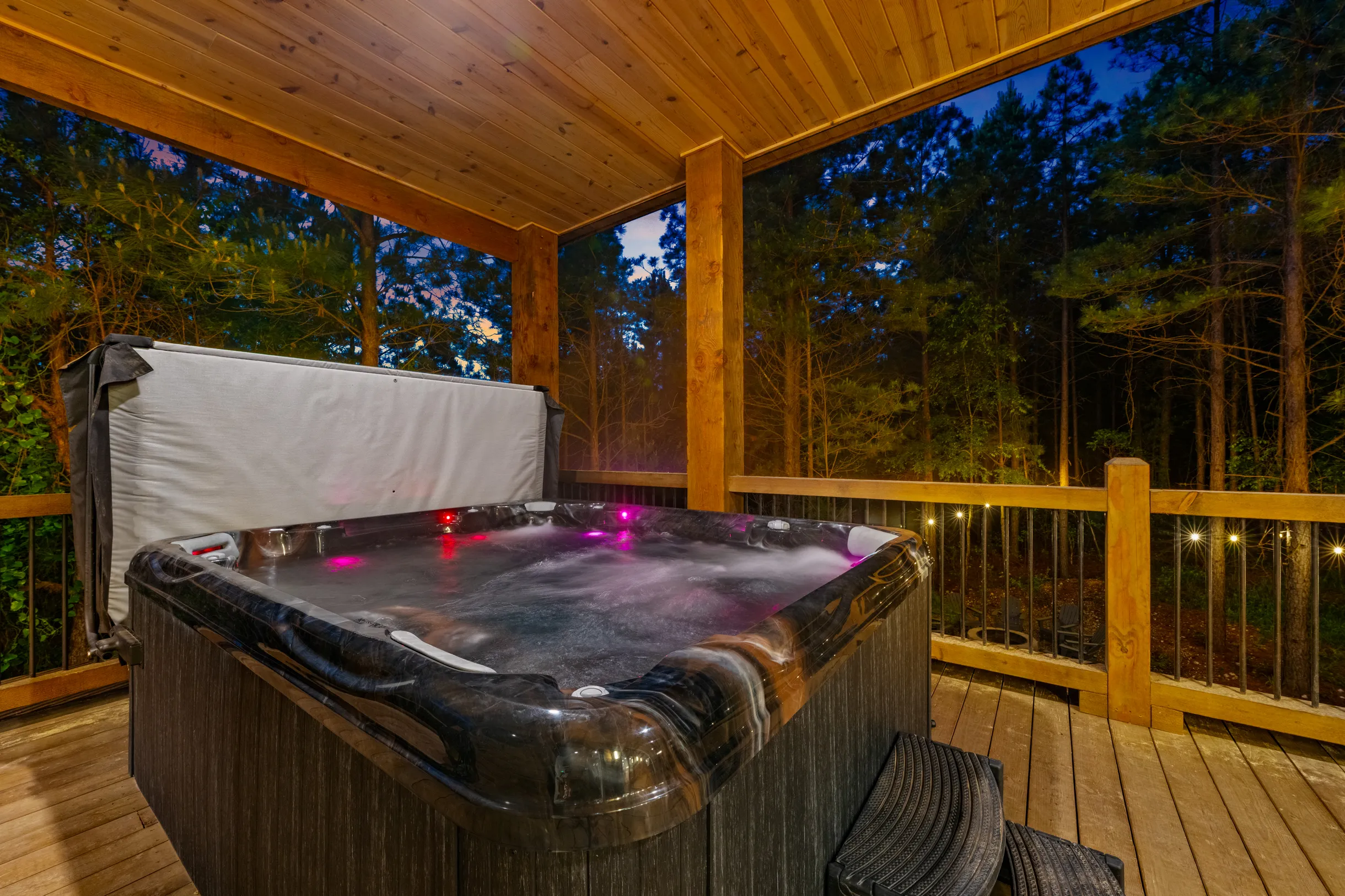 Wander Broken Bow Glow #28