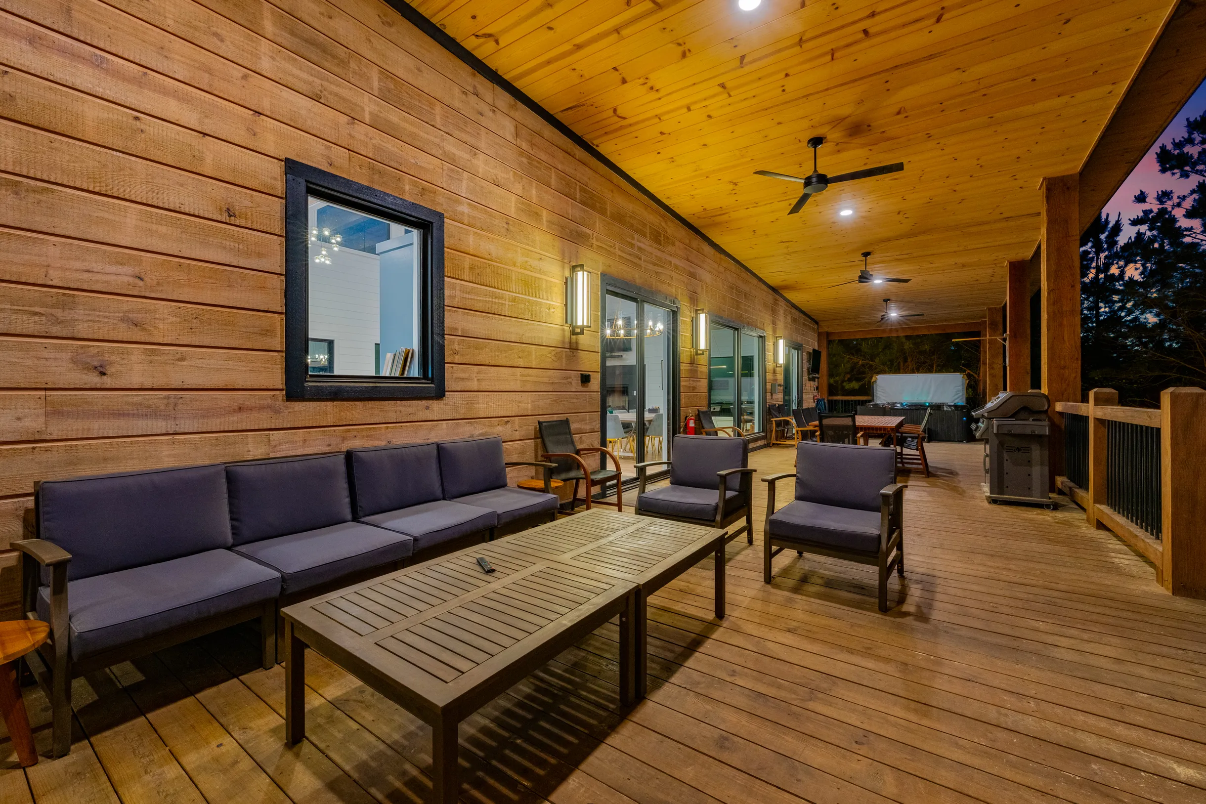 Wander Broken Bow Glow #106