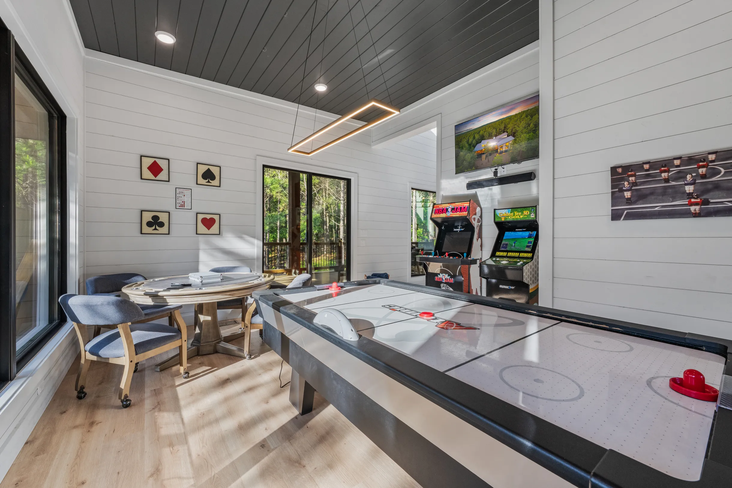 Wander Broken Bow Glow #69