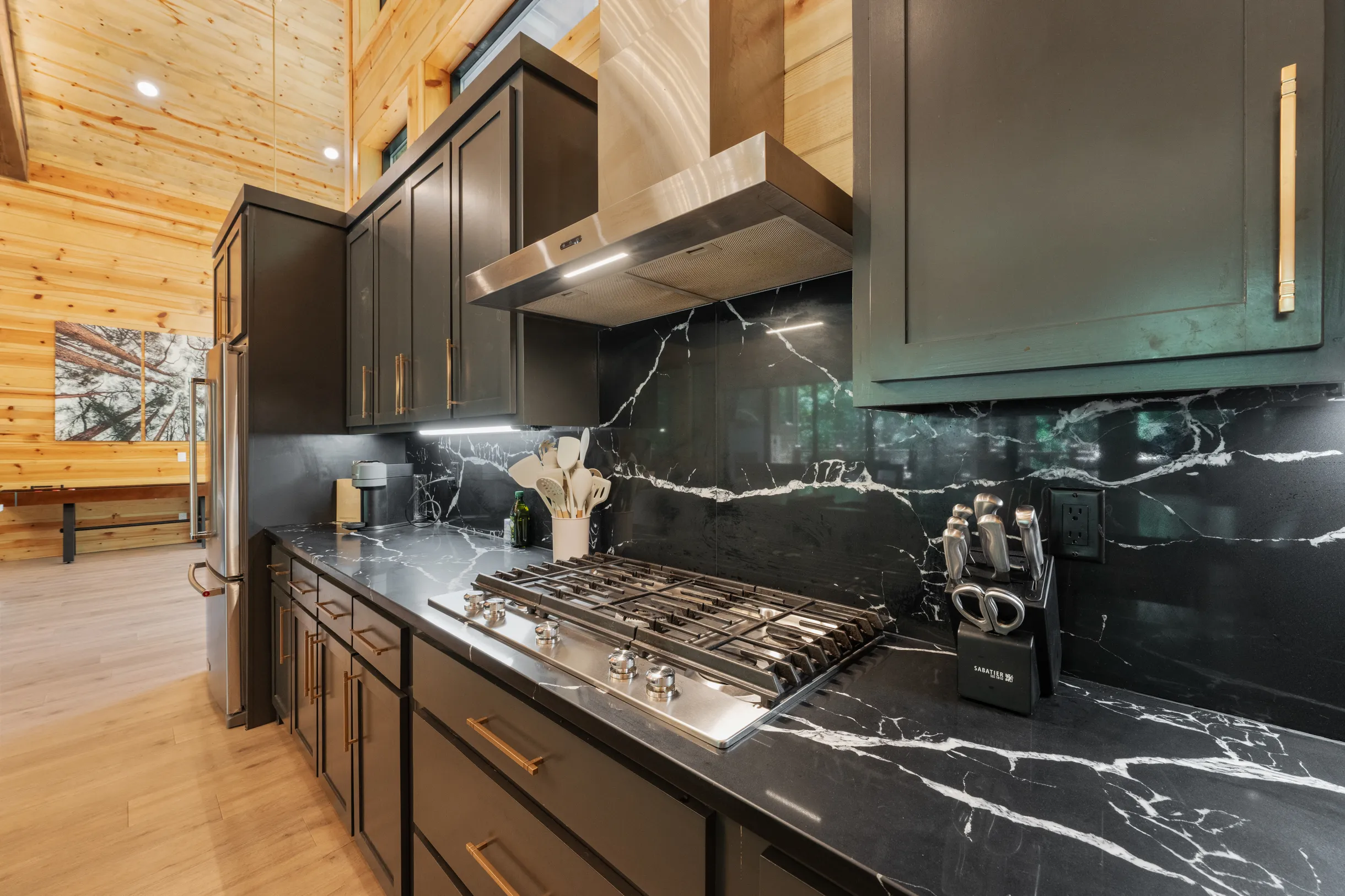 Wander Broken Bow Zephyr #99