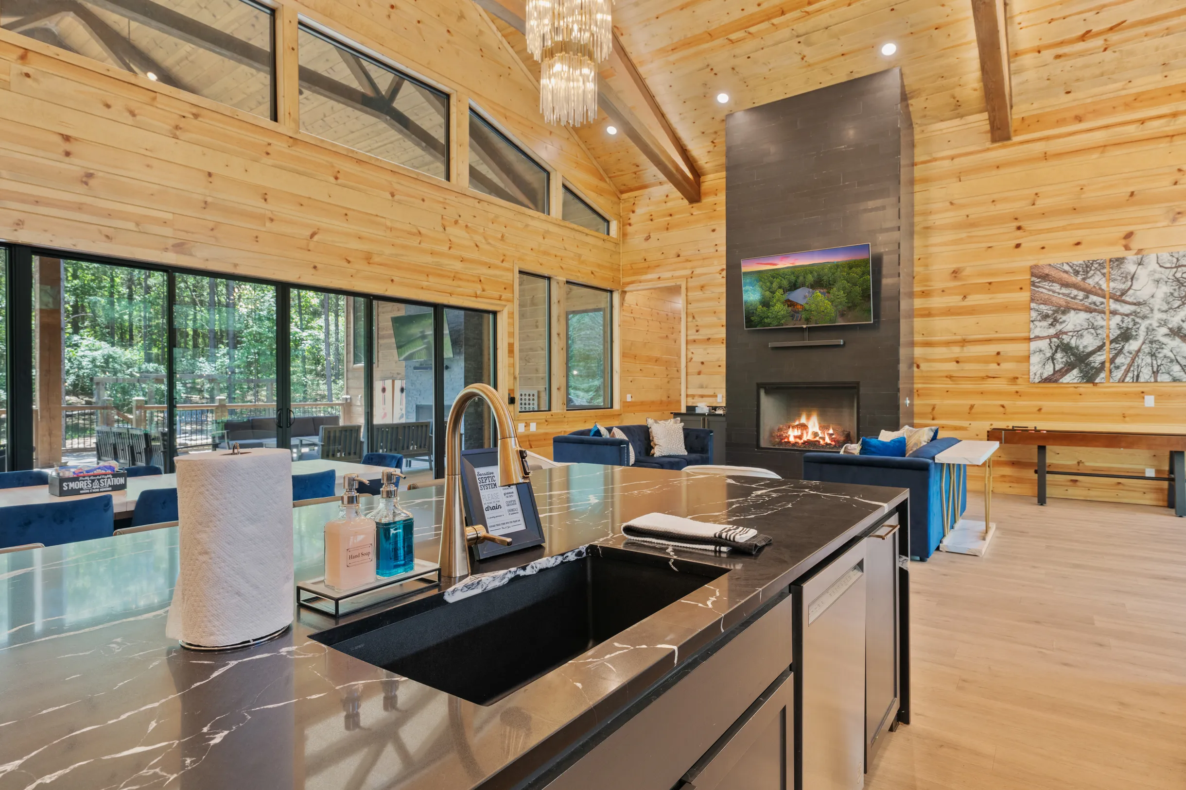 Wander Broken Bow Zephyr #106