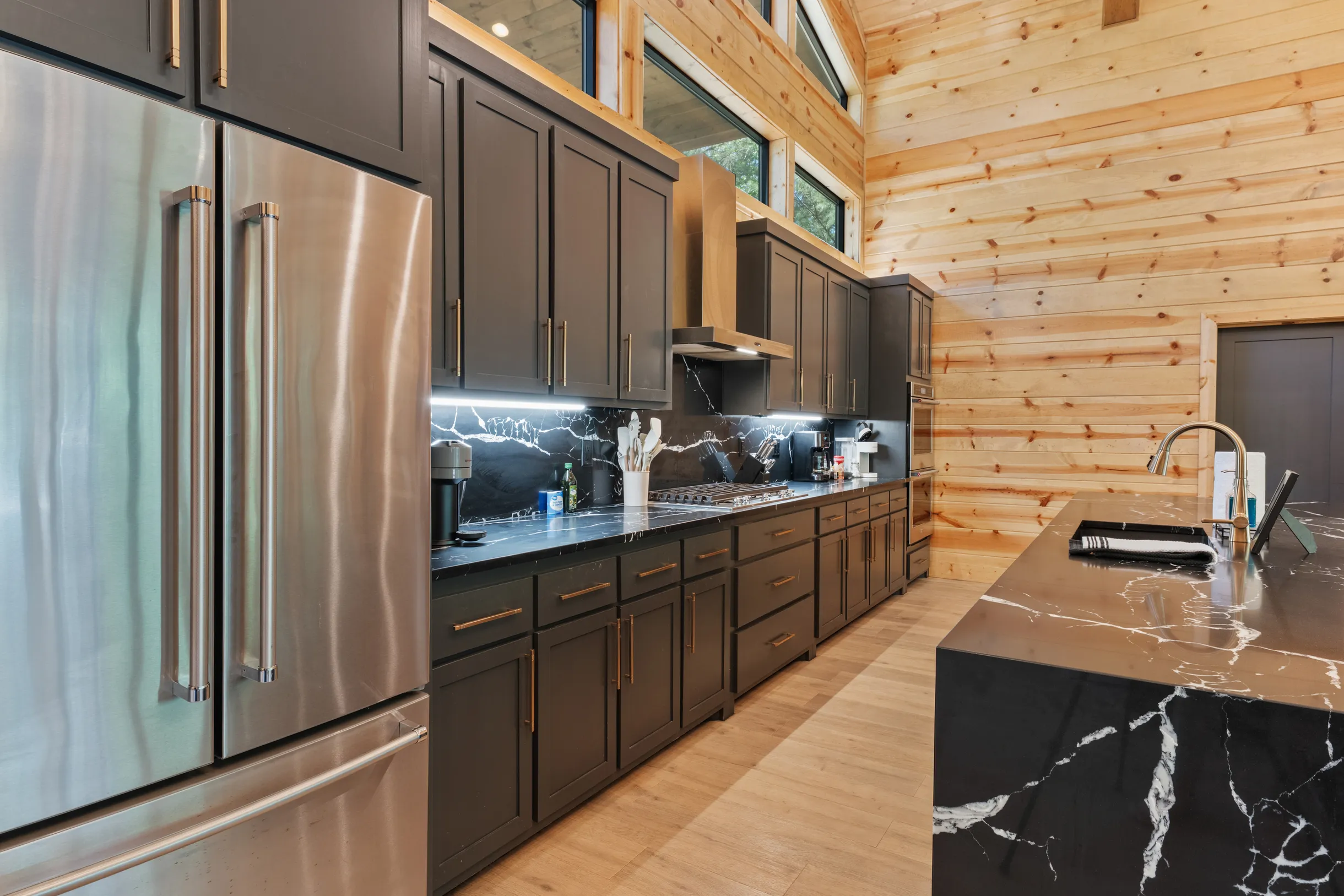 Wander Broken Bow Zephyr #110