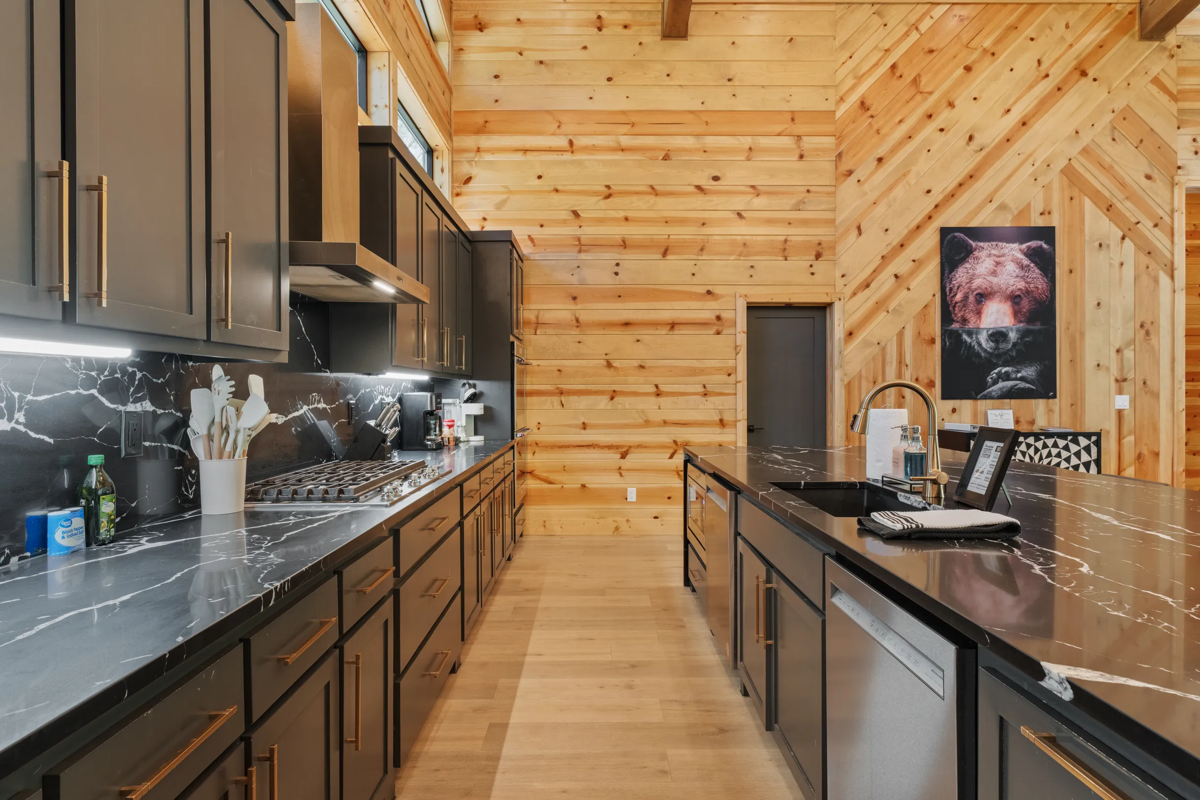 Wander Broken Bow Zephyr #114