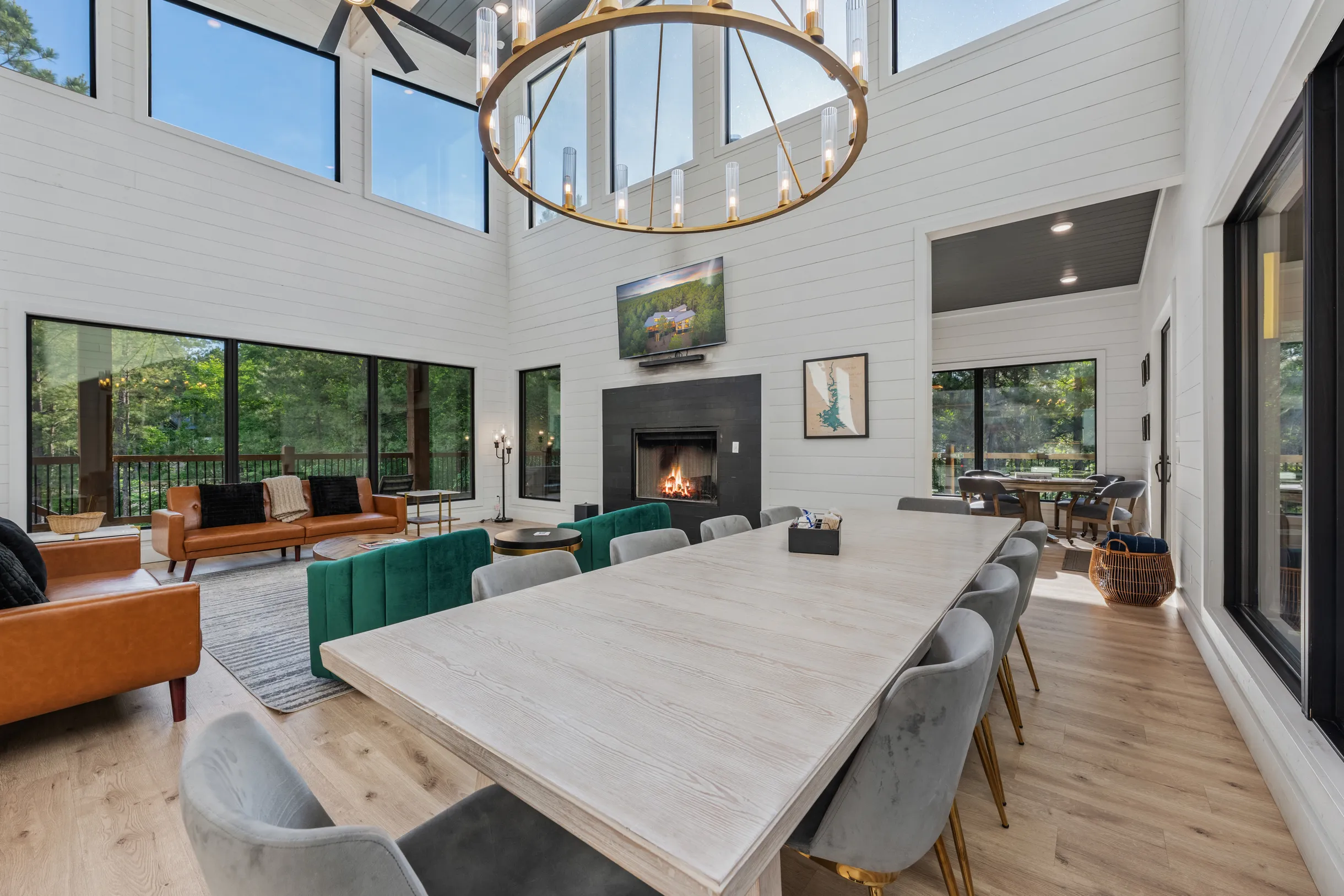 Wander Broken Bow Glow #9