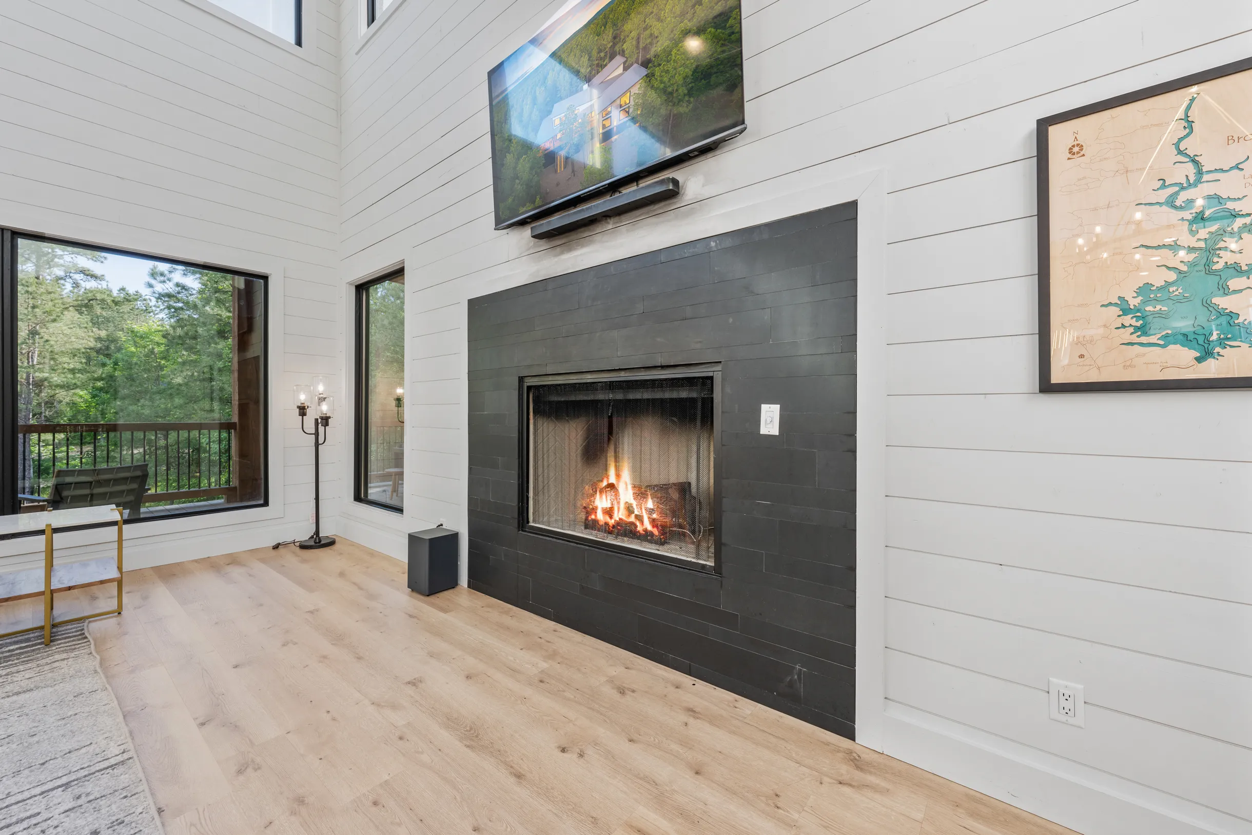 Wander Broken Bow Glow #97