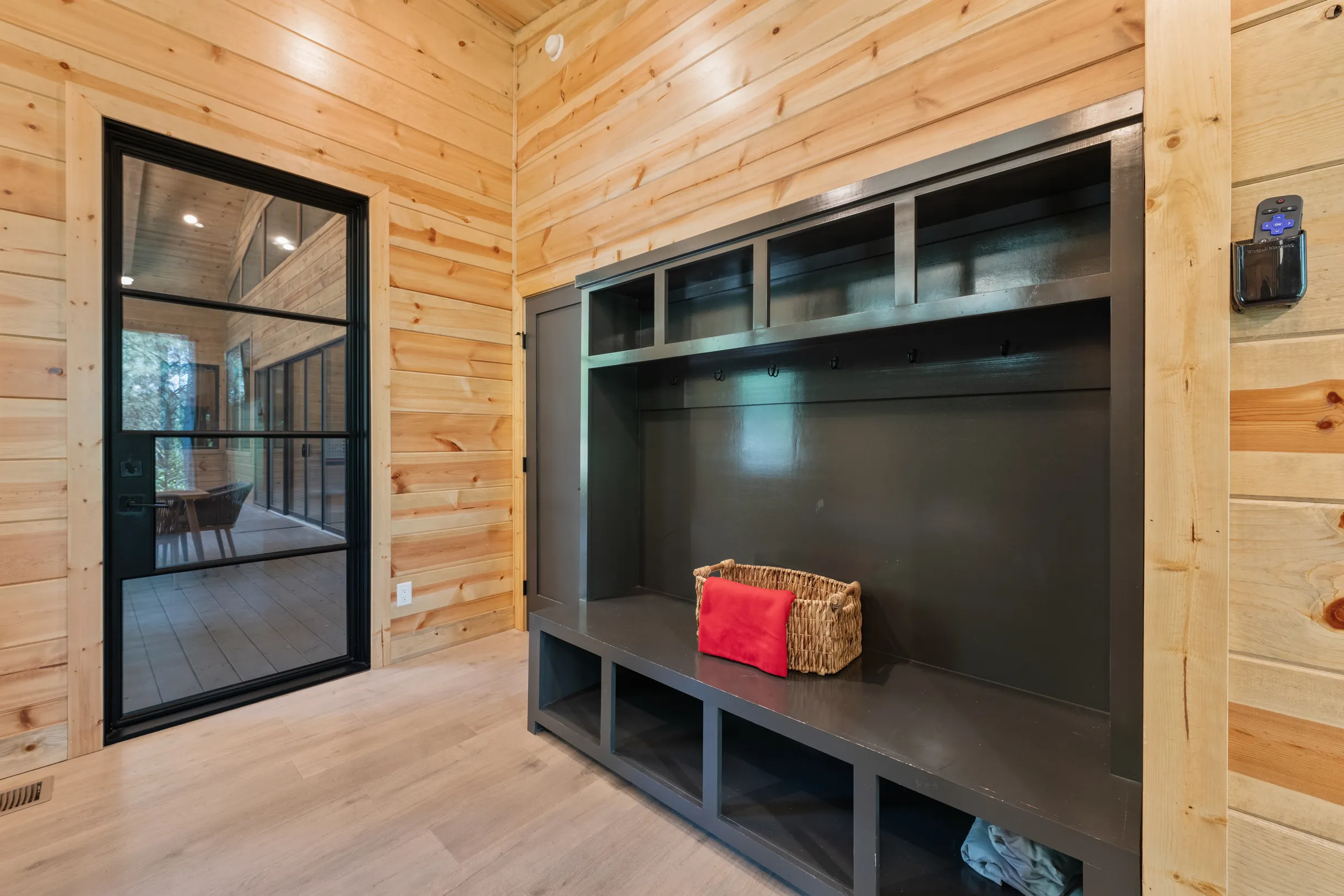 Wander Broken Bow Zephyr #63