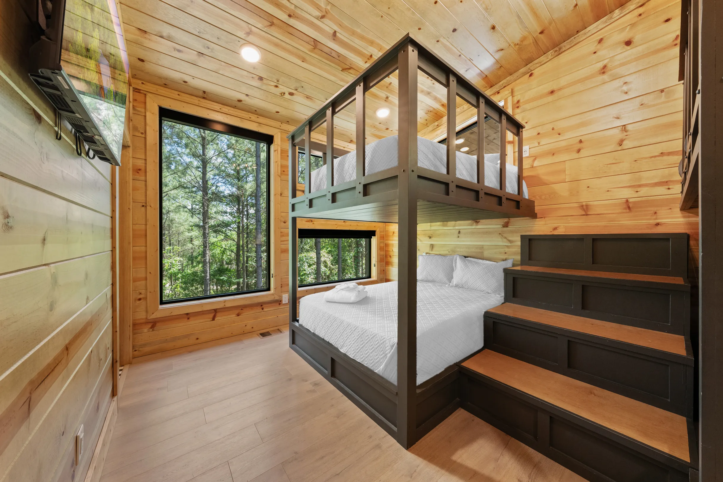 Wander Broken Bow Zephyr #90