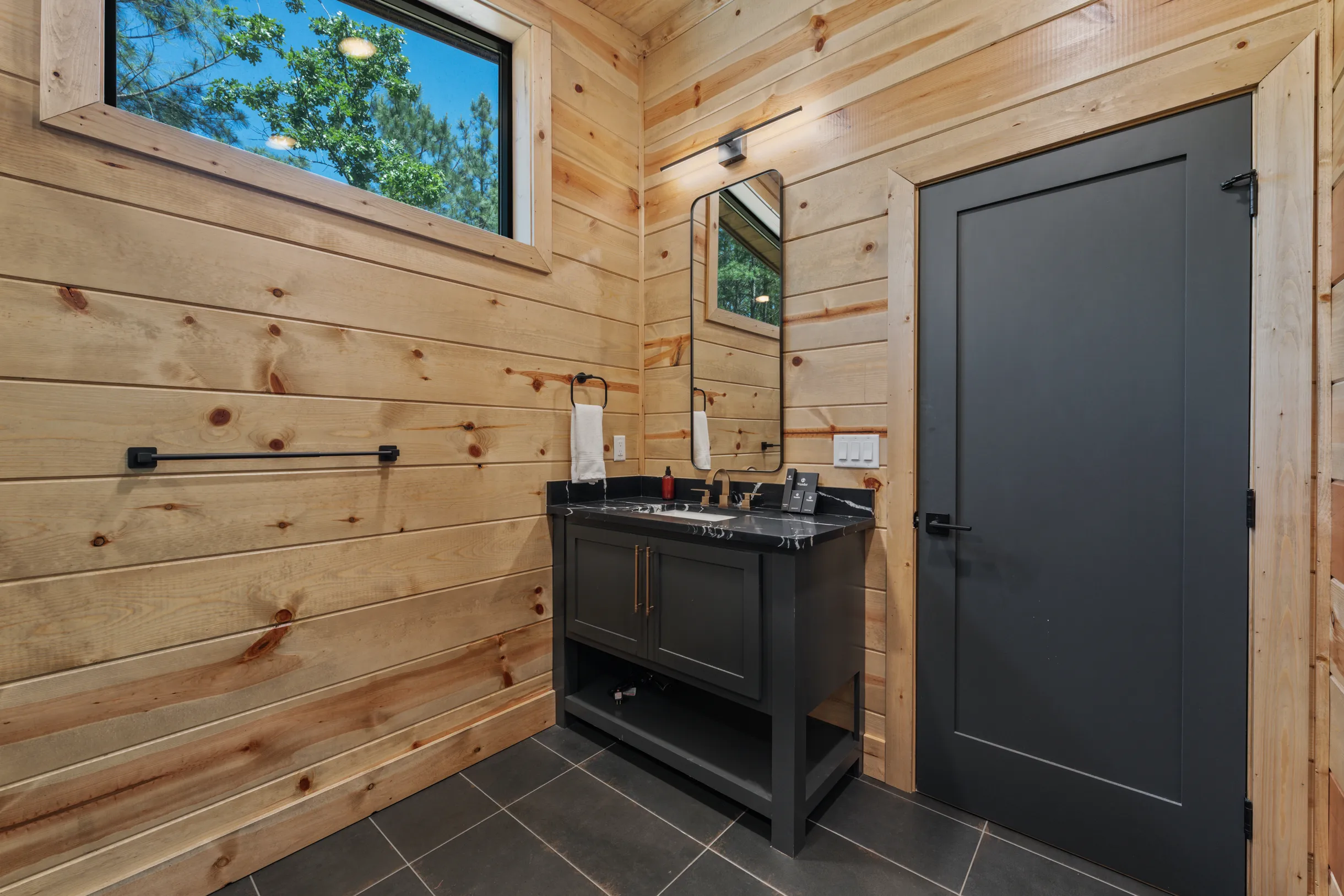 Wander Broken Bow Zephyr #48