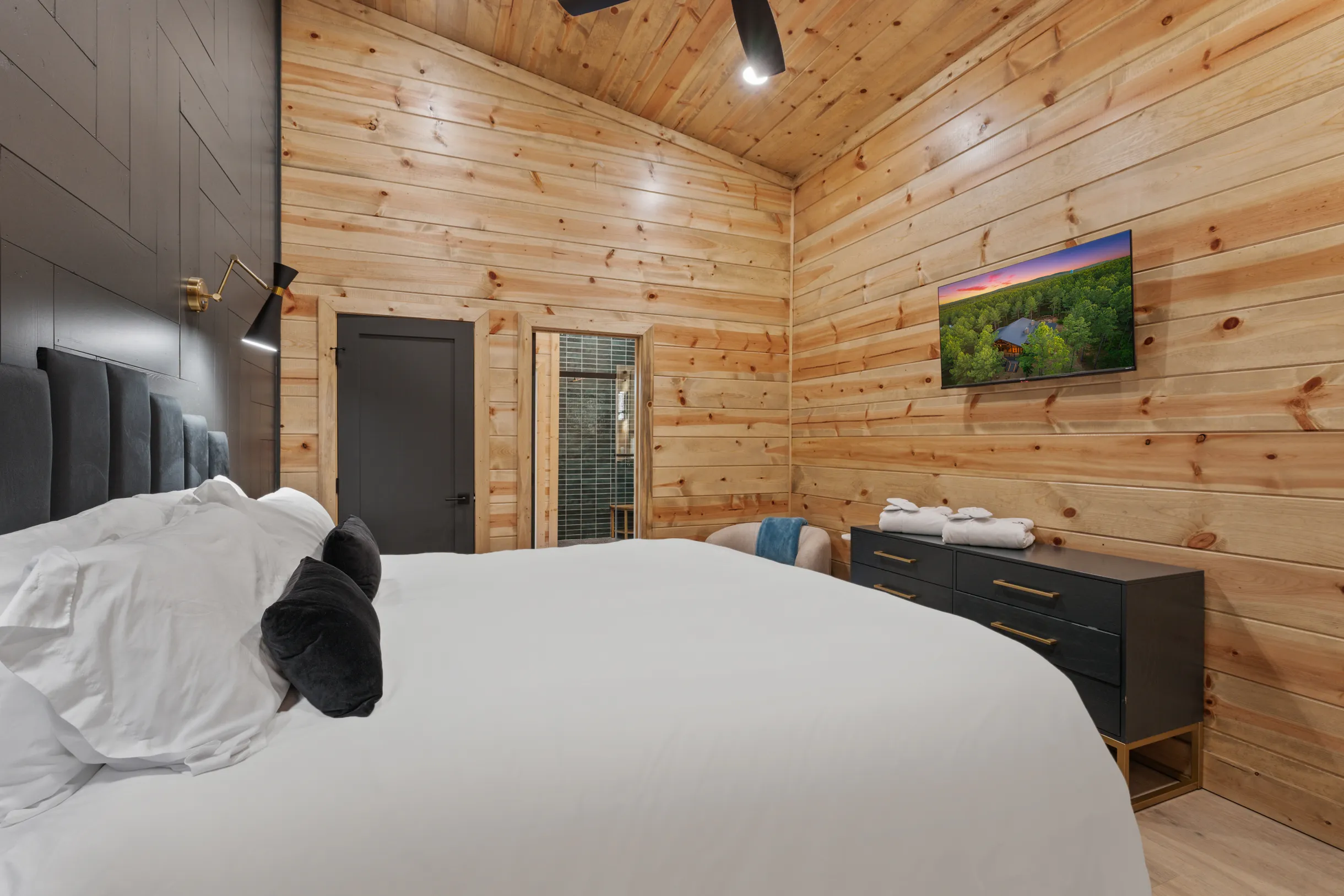 Wander Broken Bow Zephyr #68