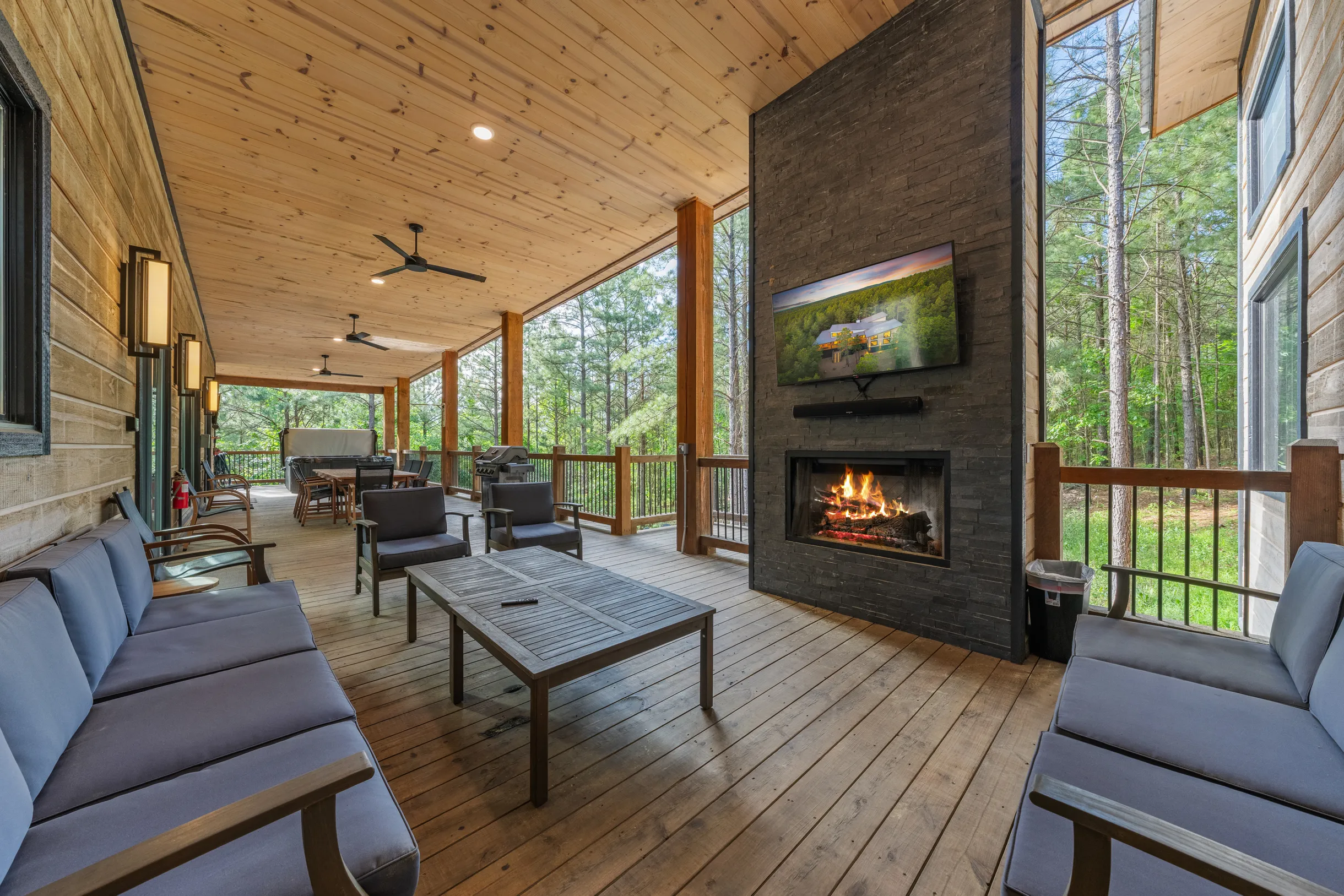 Wander Broken Bow Glow #131