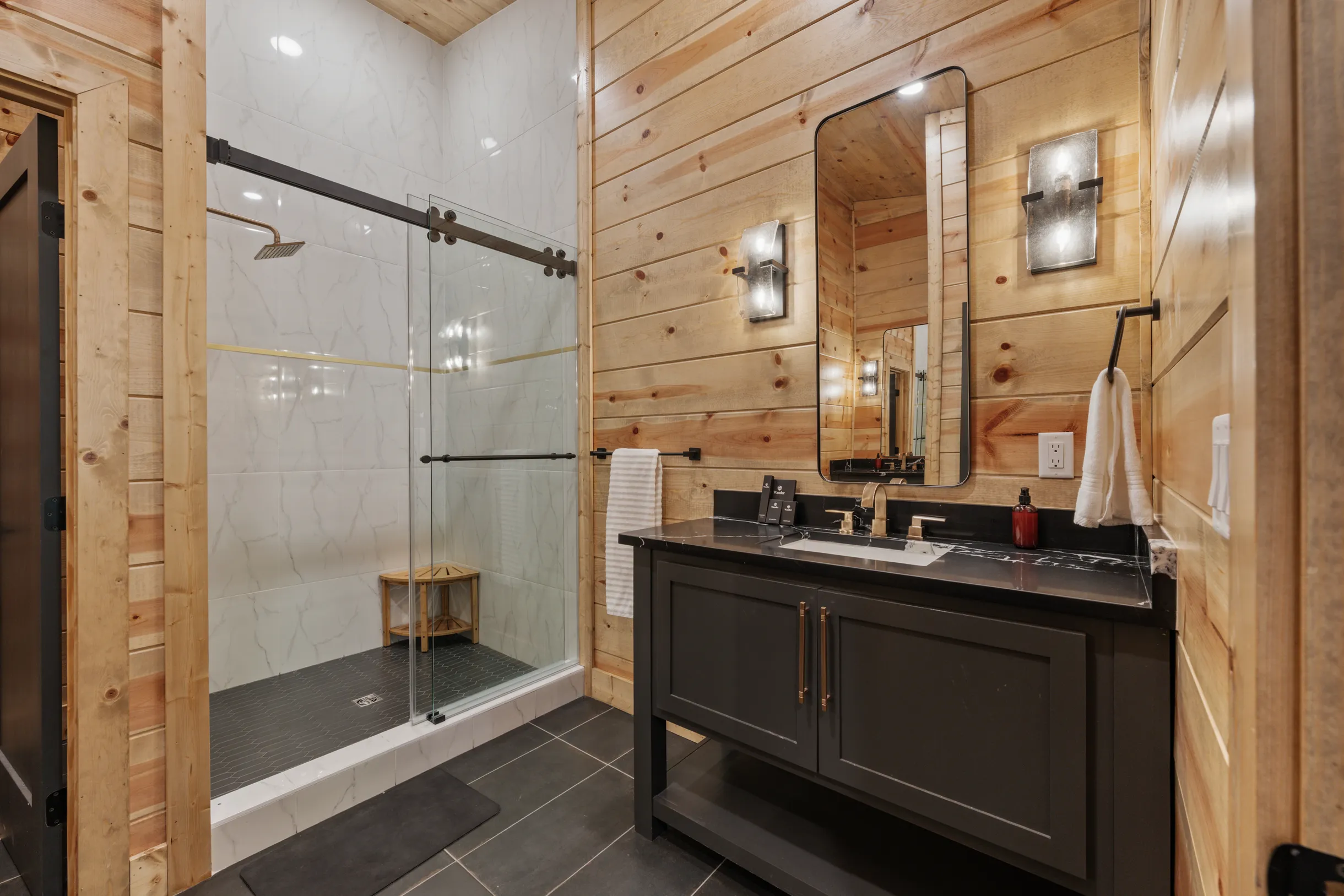 Wander Broken Bow Zephyr #37