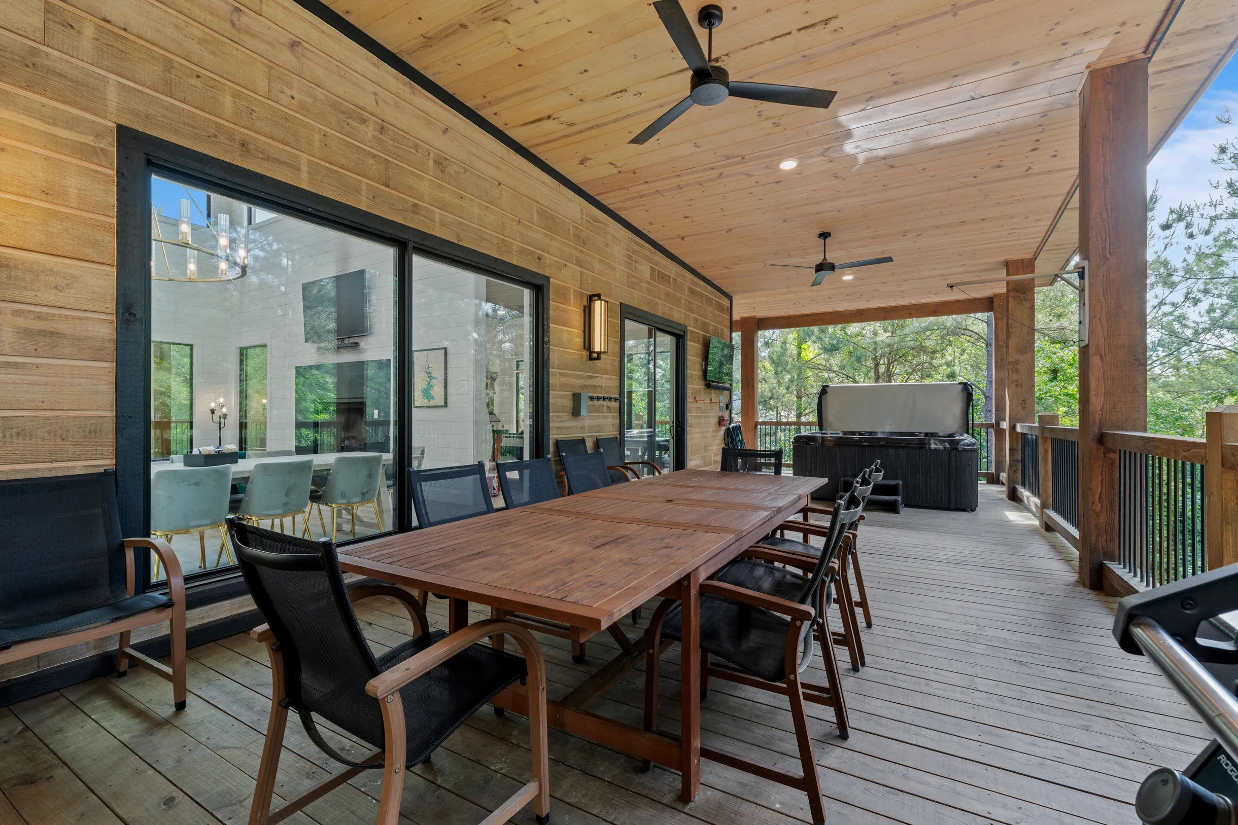 Wander Broken Bow Glow #135