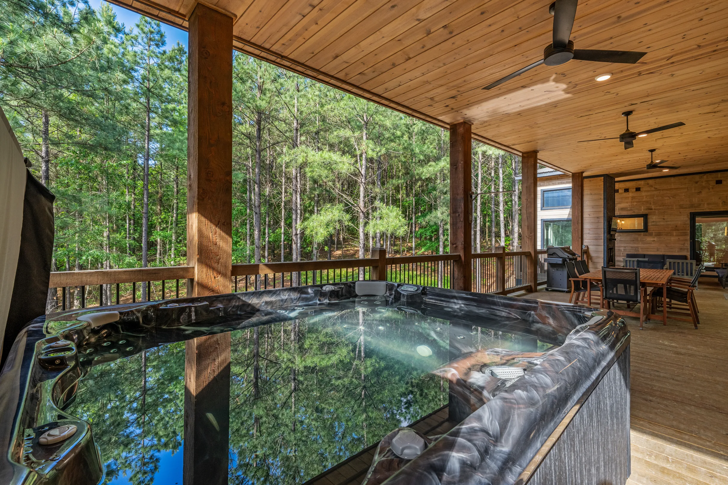 Wander Broken Bow Glow #127