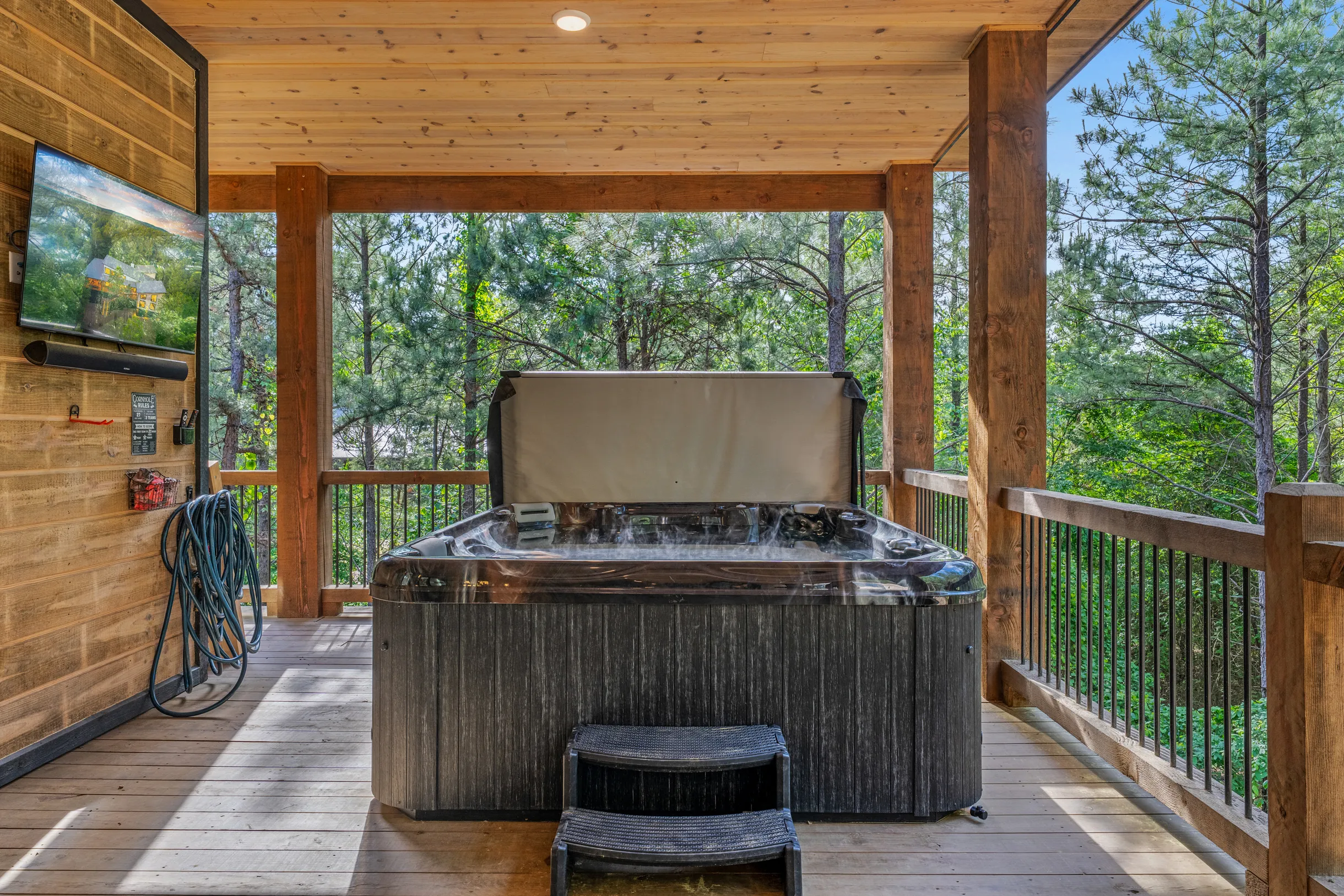 Wander Broken Bow Glow #128