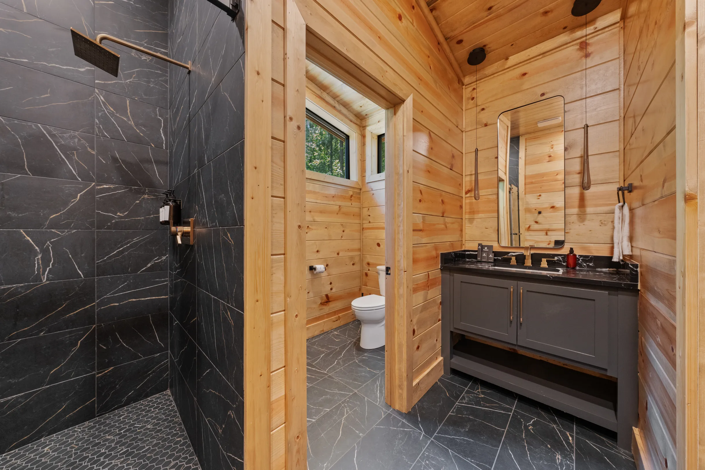 Wander Broken Bow Zephyr #72