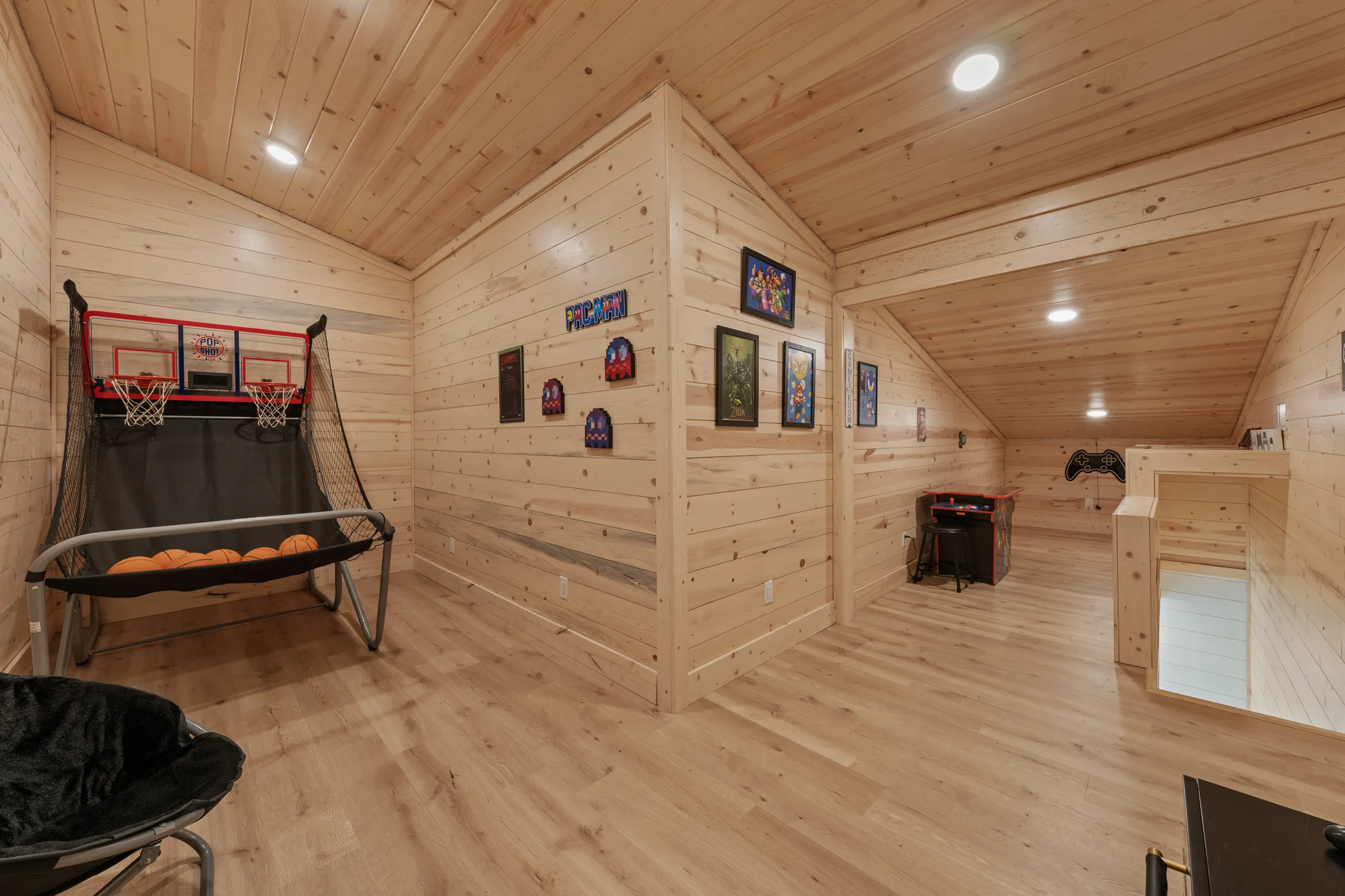 Wander Broken Bow Glow #57