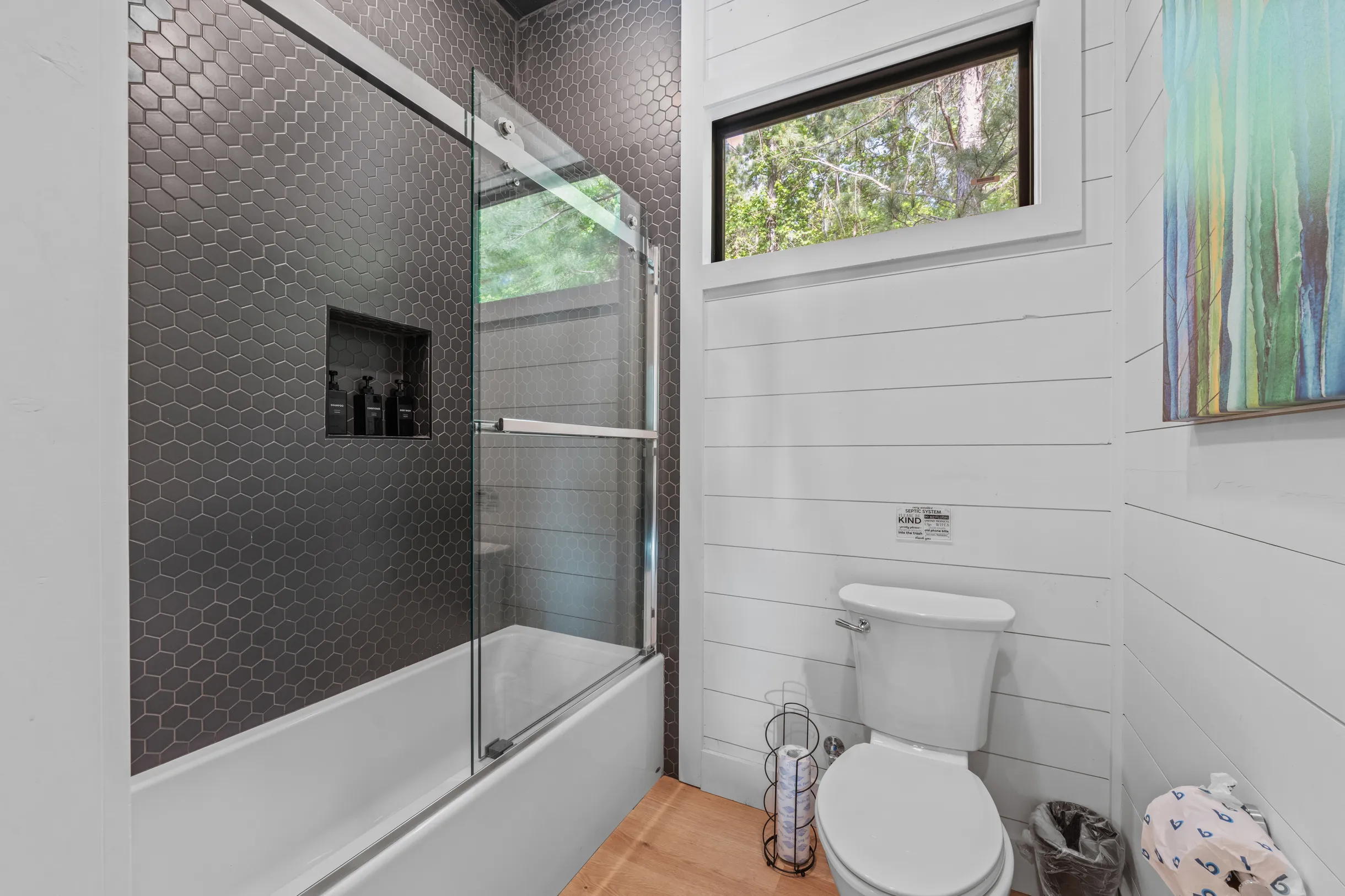 Wander Broken Bow Glow #76