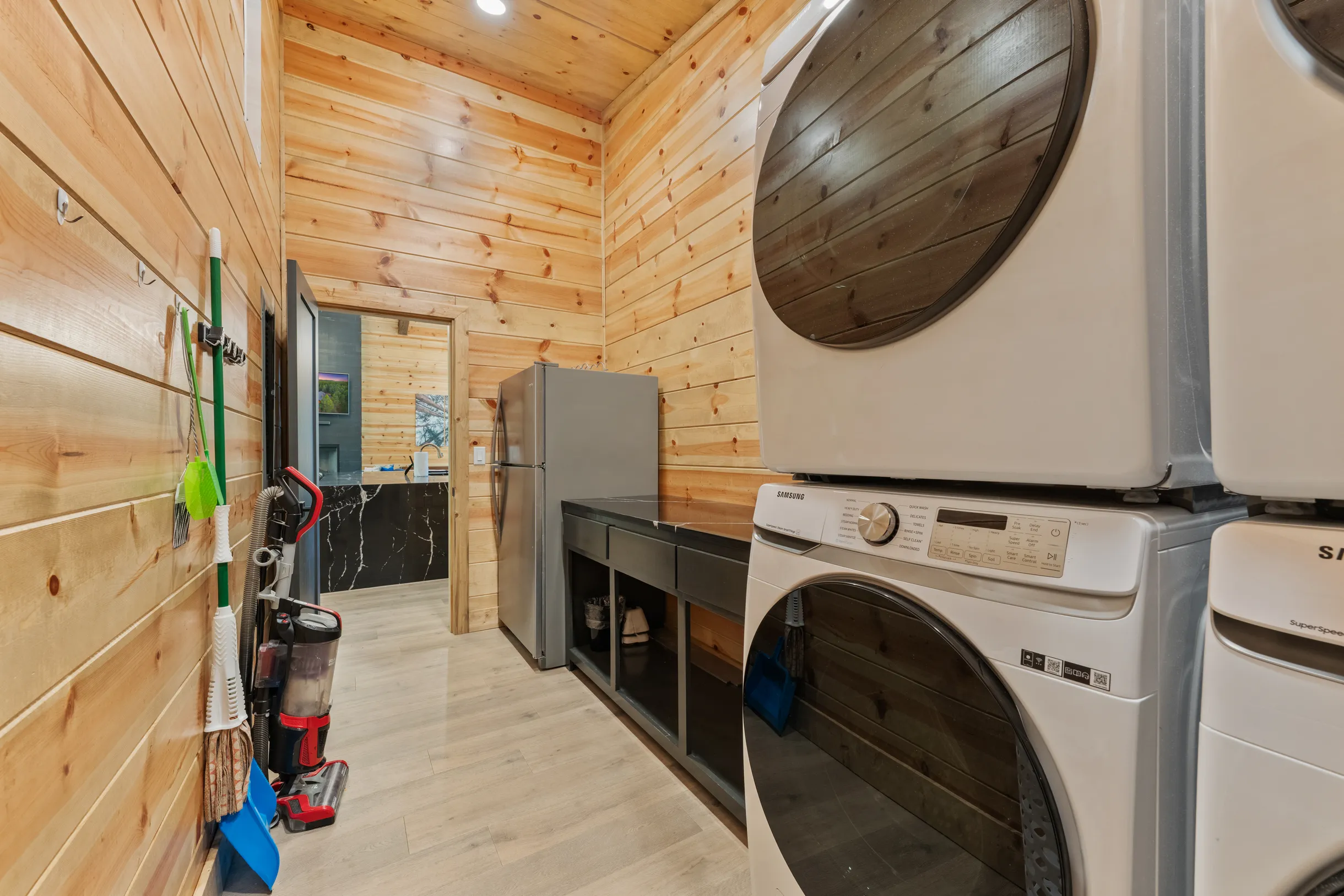 Wander Broken Bow Zephyr #21