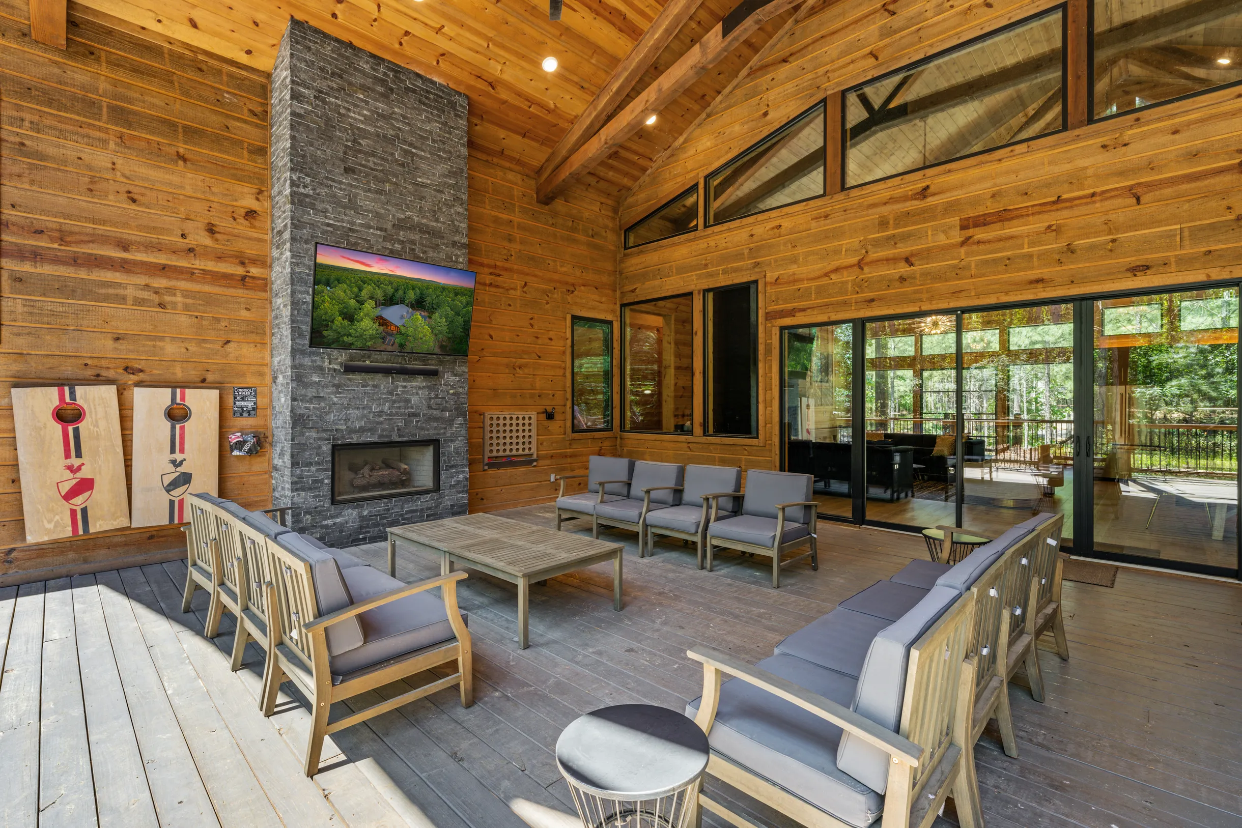 Wander Broken Bow Zephyr #122