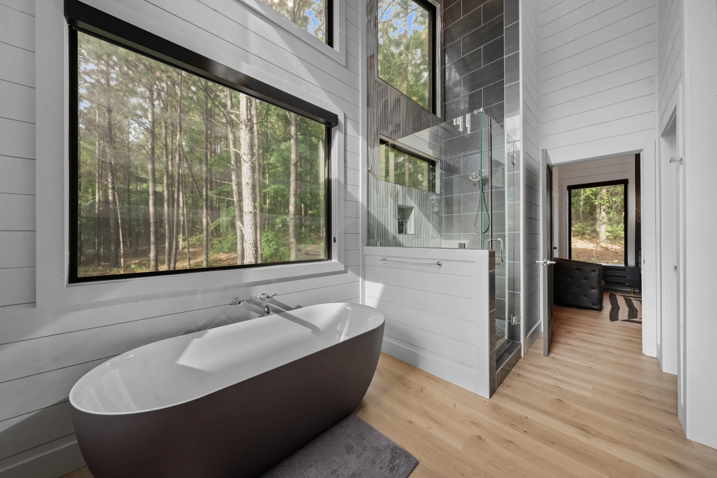 Wander Broken Bow Glow #61