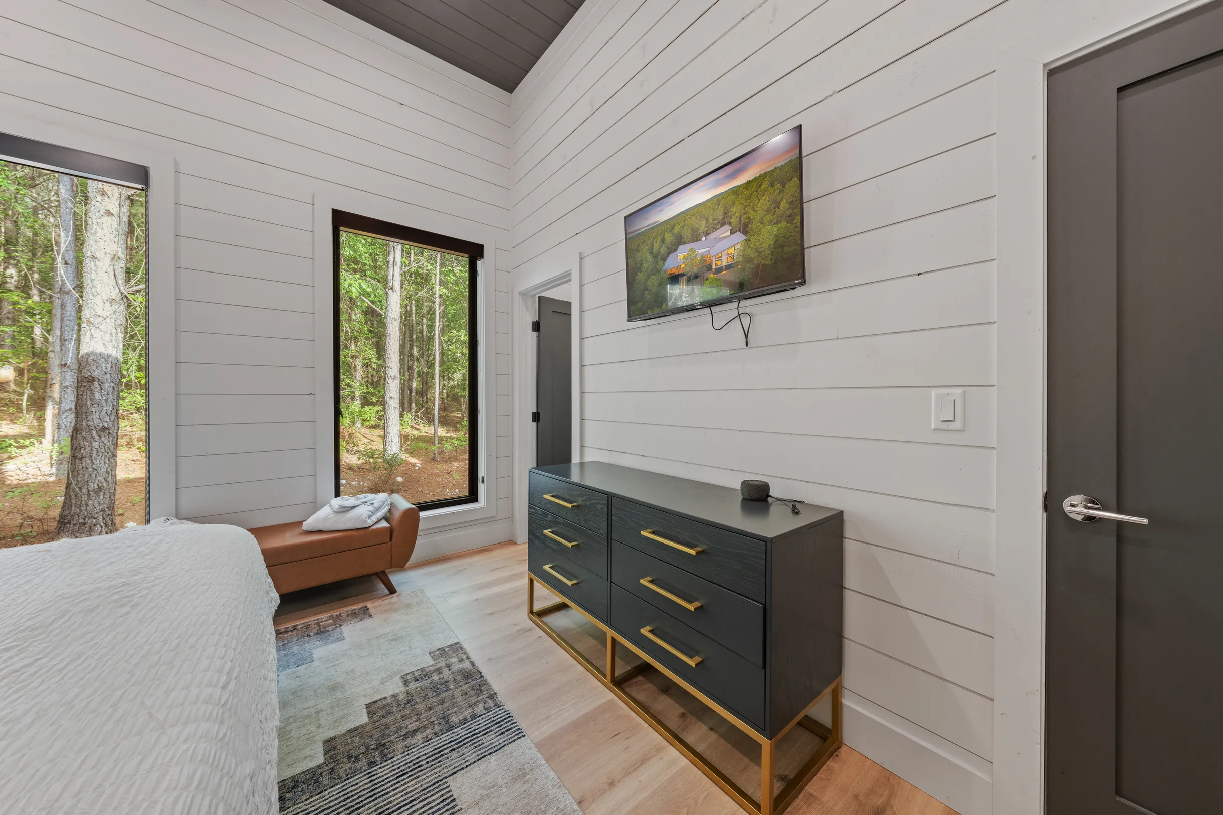 Wander Broken Bow Glow #92