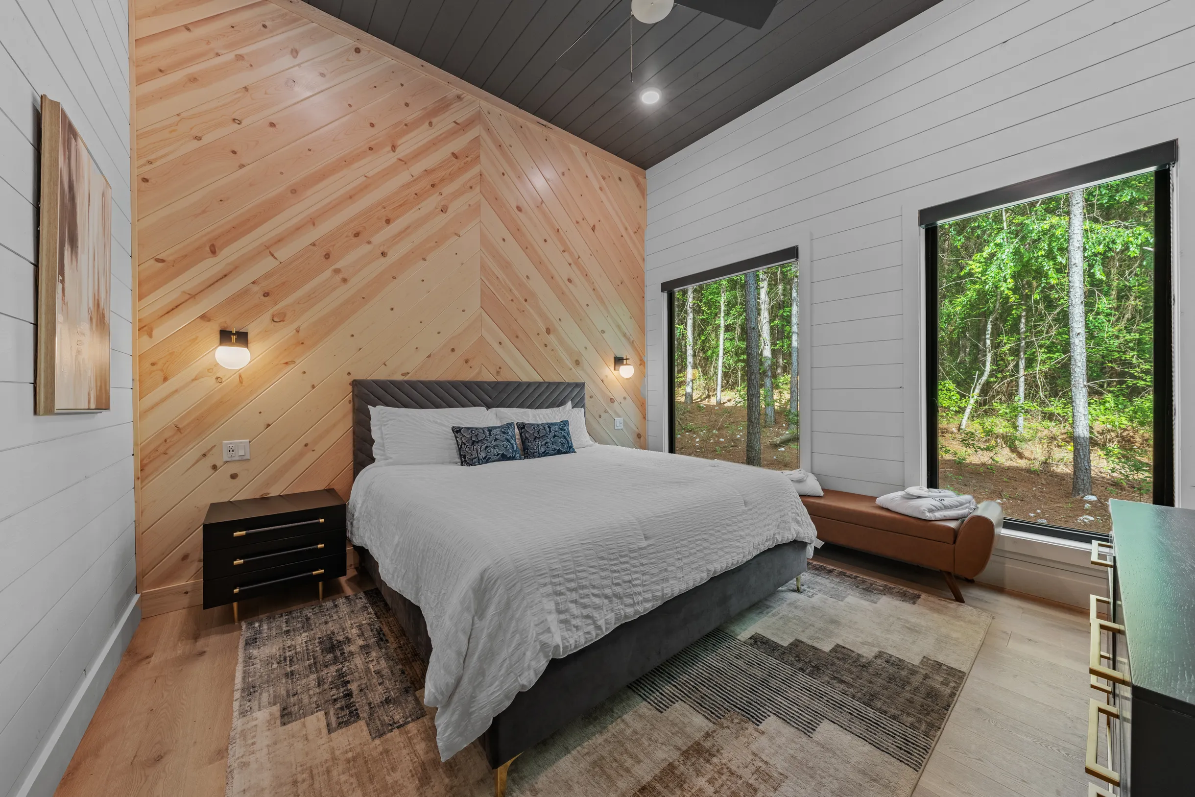 Wander Broken Bow Glow #23