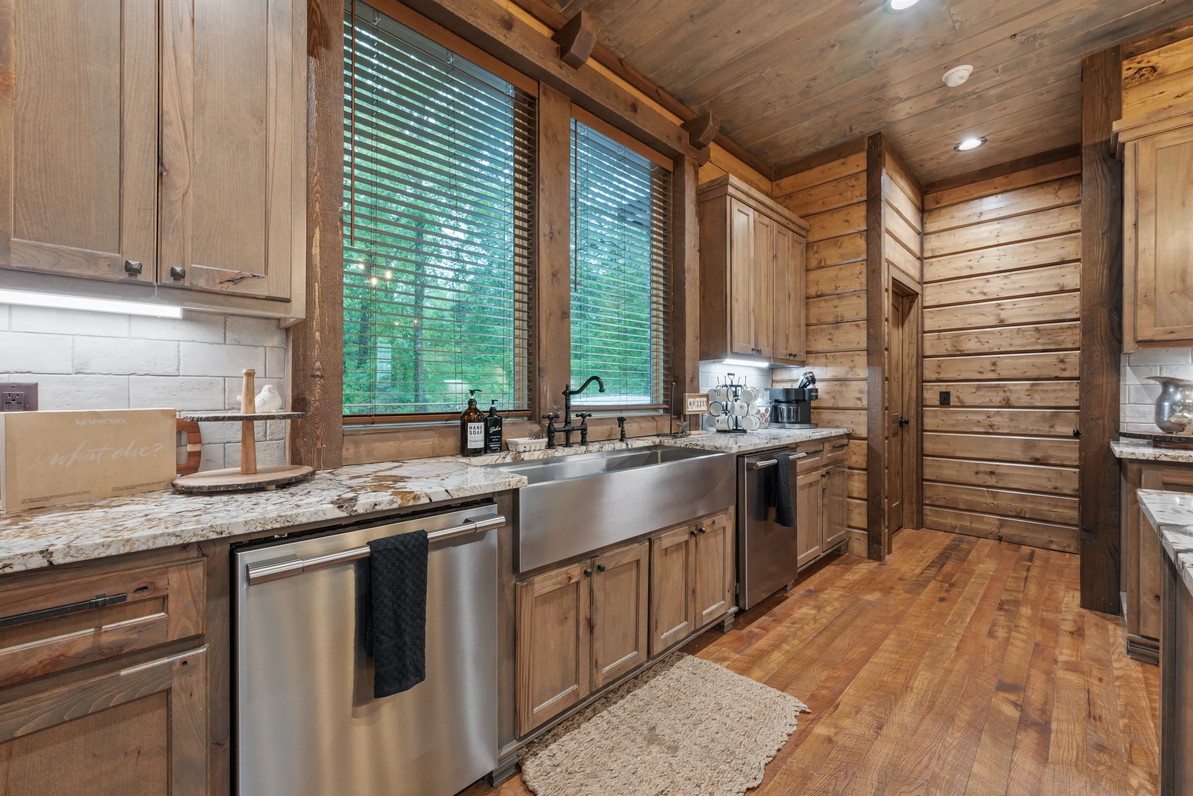 Wander Broken Bow Springs #108