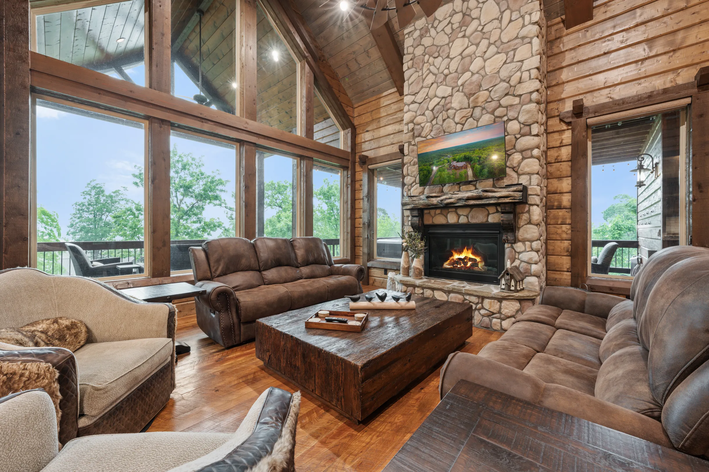 Wander Broken Bow Springs #10