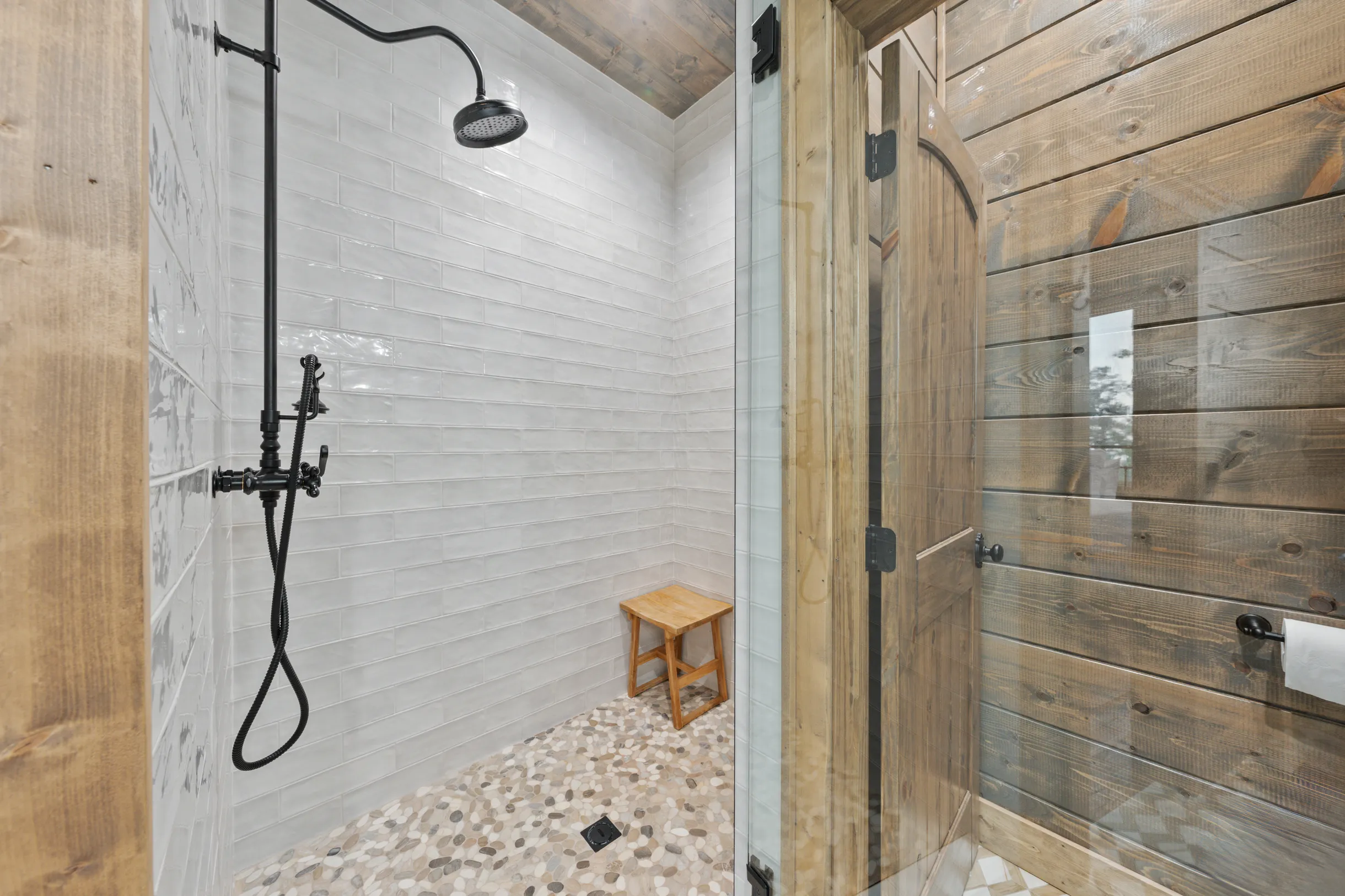 Wander Broken Bow Springs #68