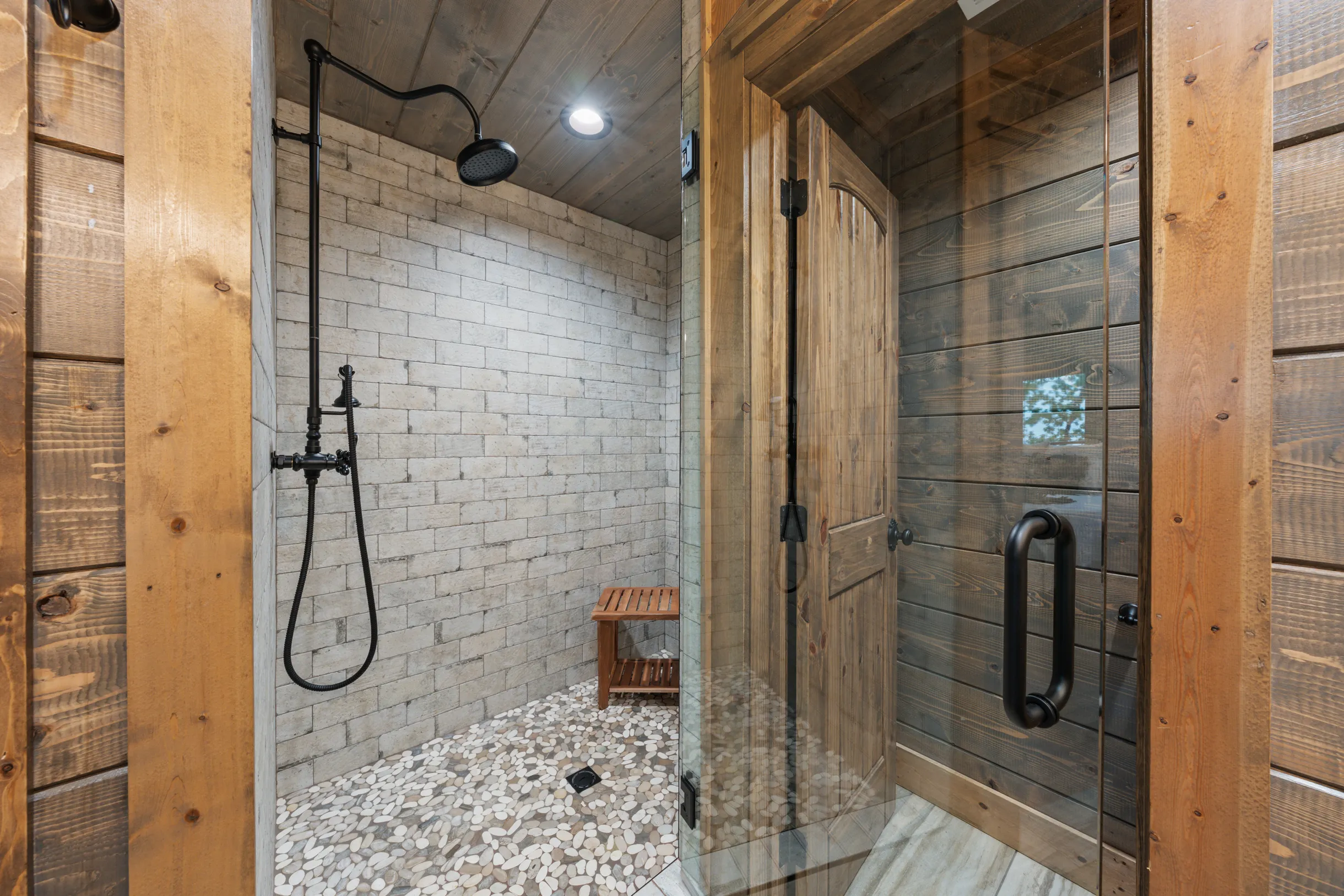 Wander Broken Bow Springs #92