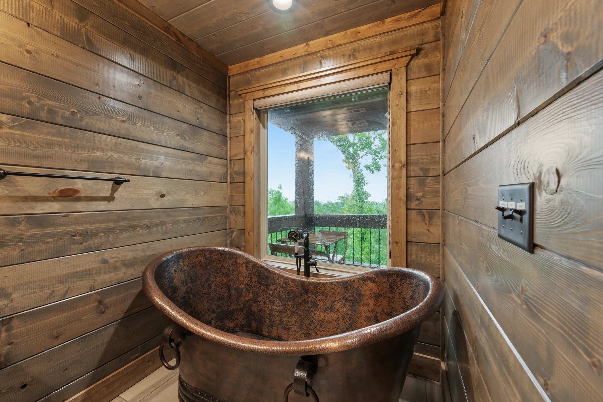 Wander Broken Bow Springs #82