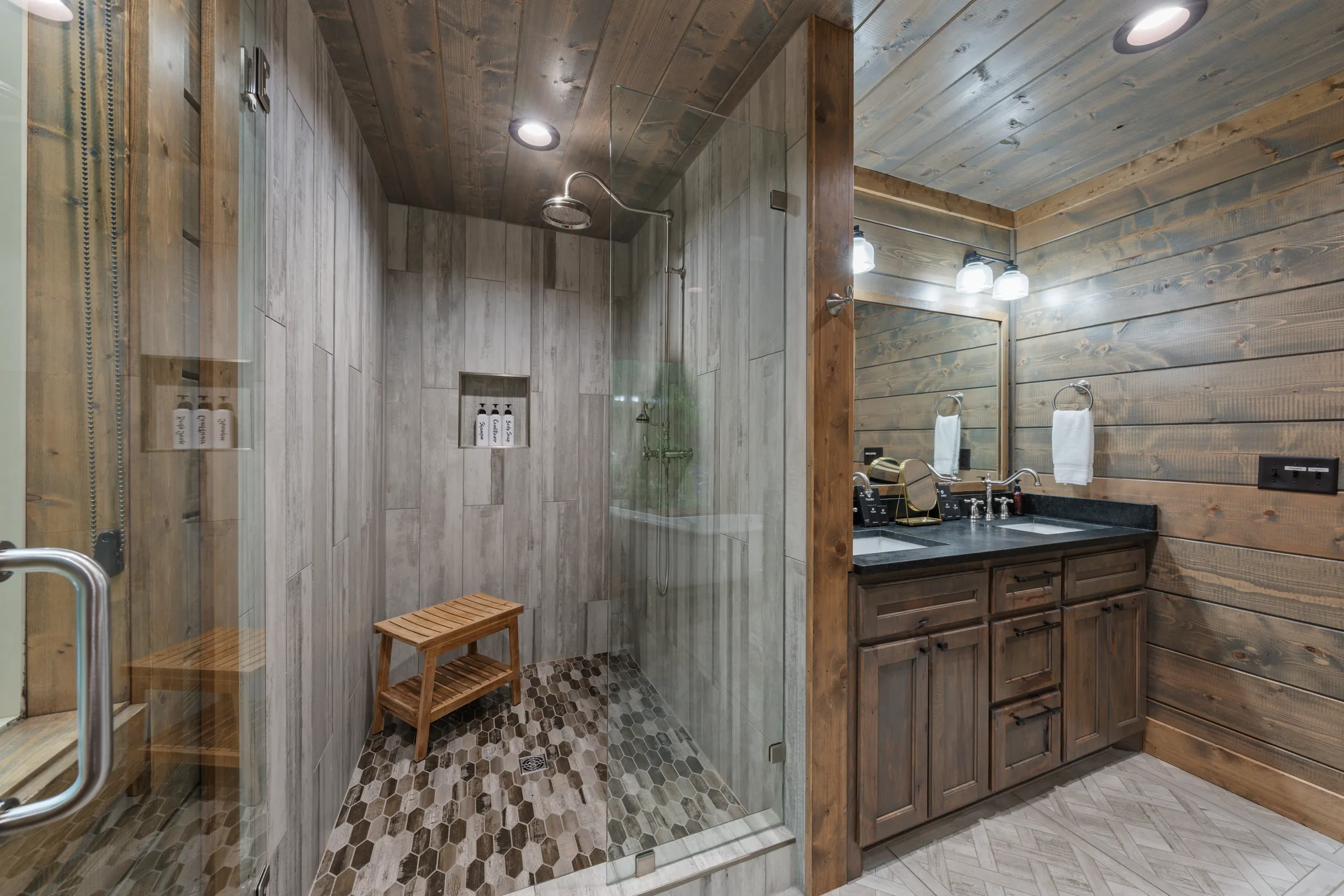 Wander Broken Bow Springs #83