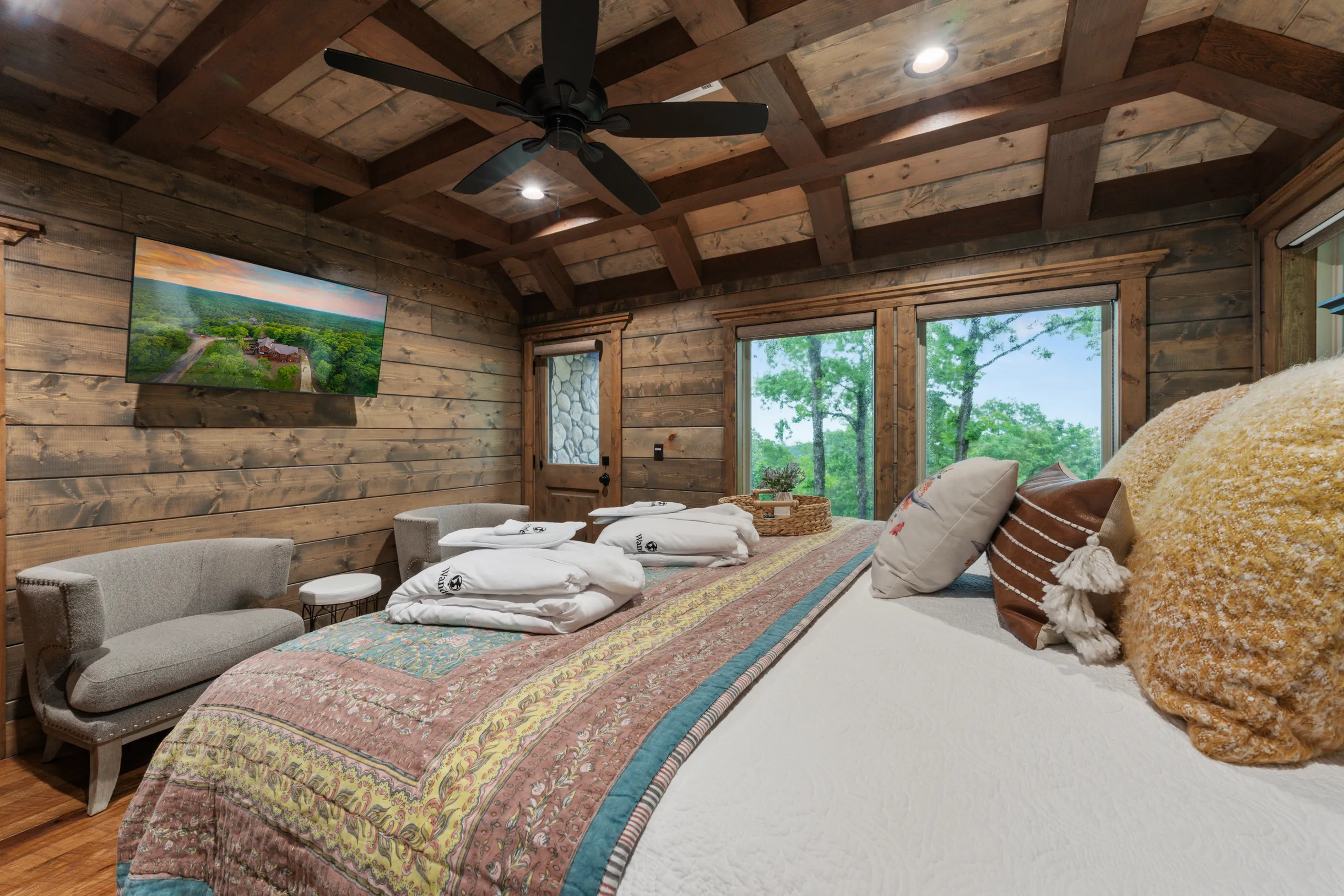 Wander Broken Bow Springs #102