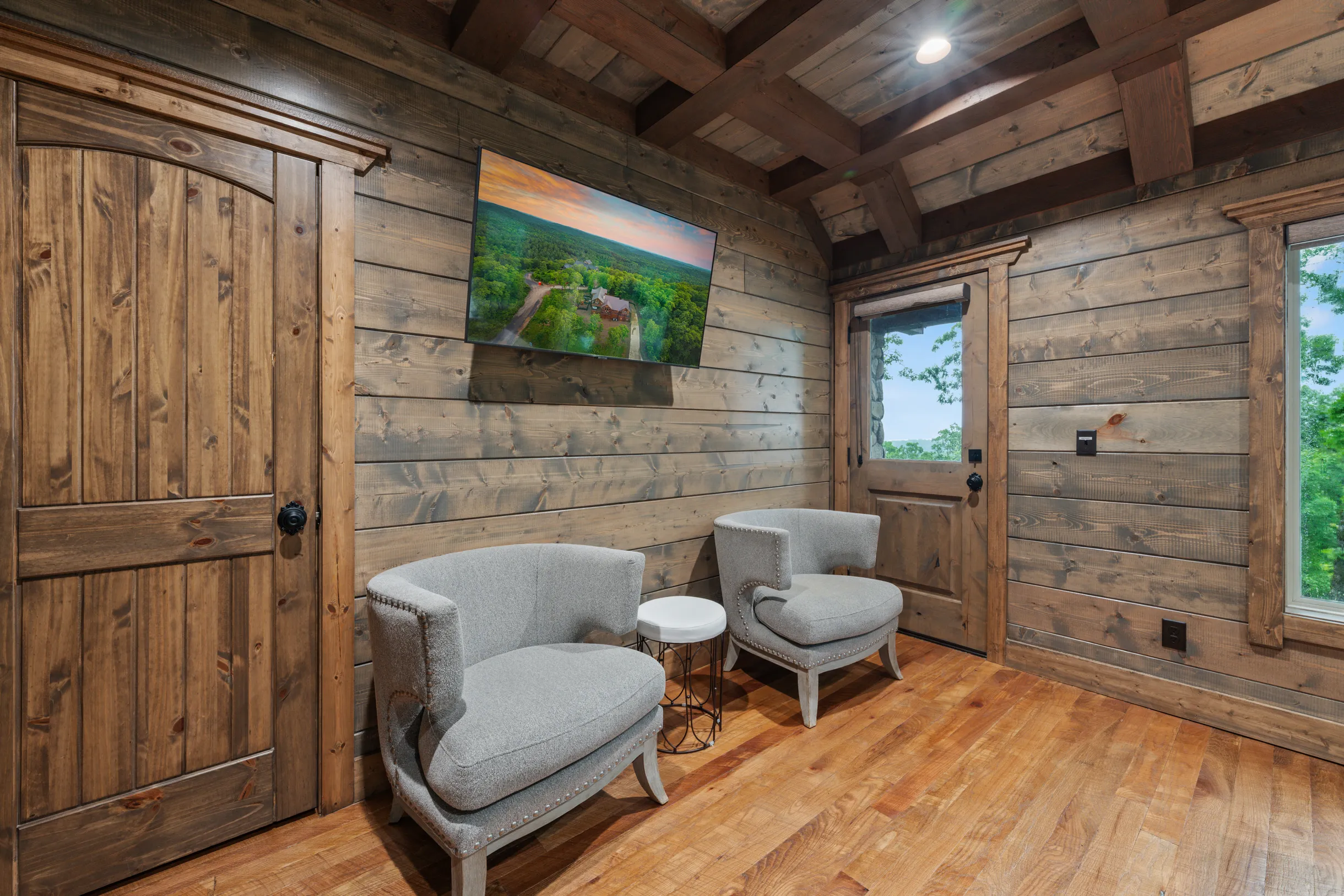 Wander Broken Bow Springs #106